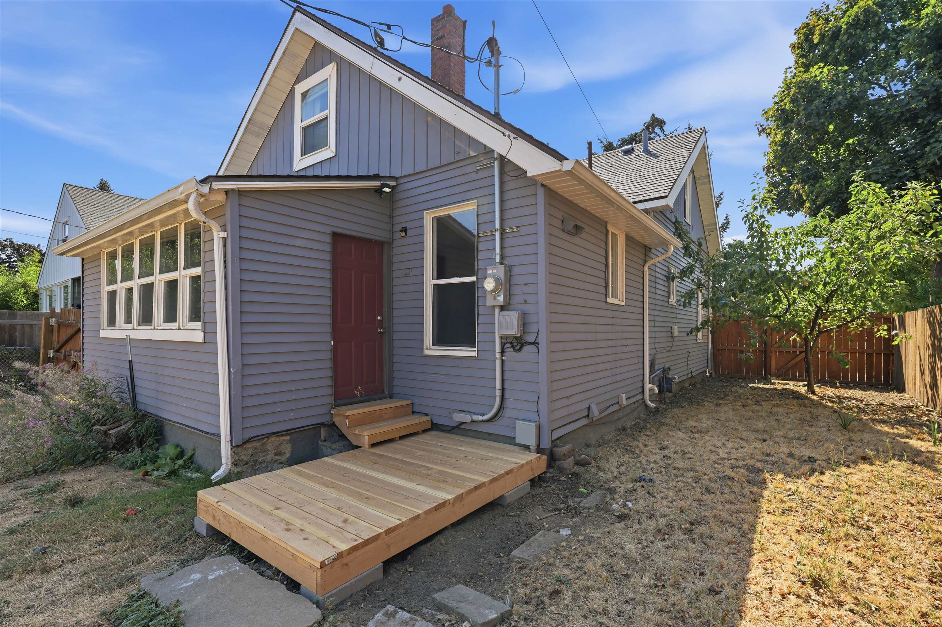 803 E 39TH Ave - Photo 27