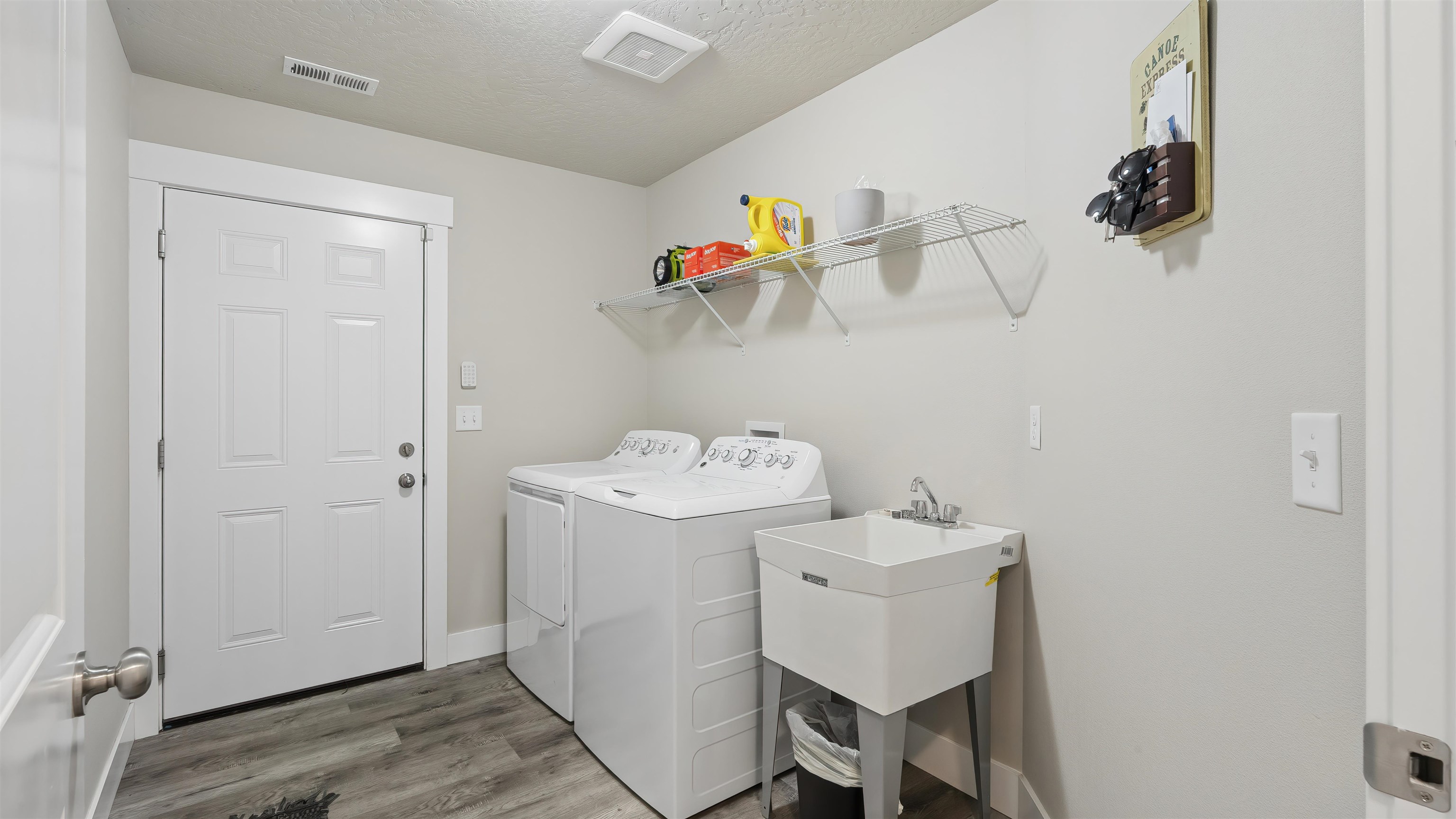 1609 E Marilyn Cir - Photo 21