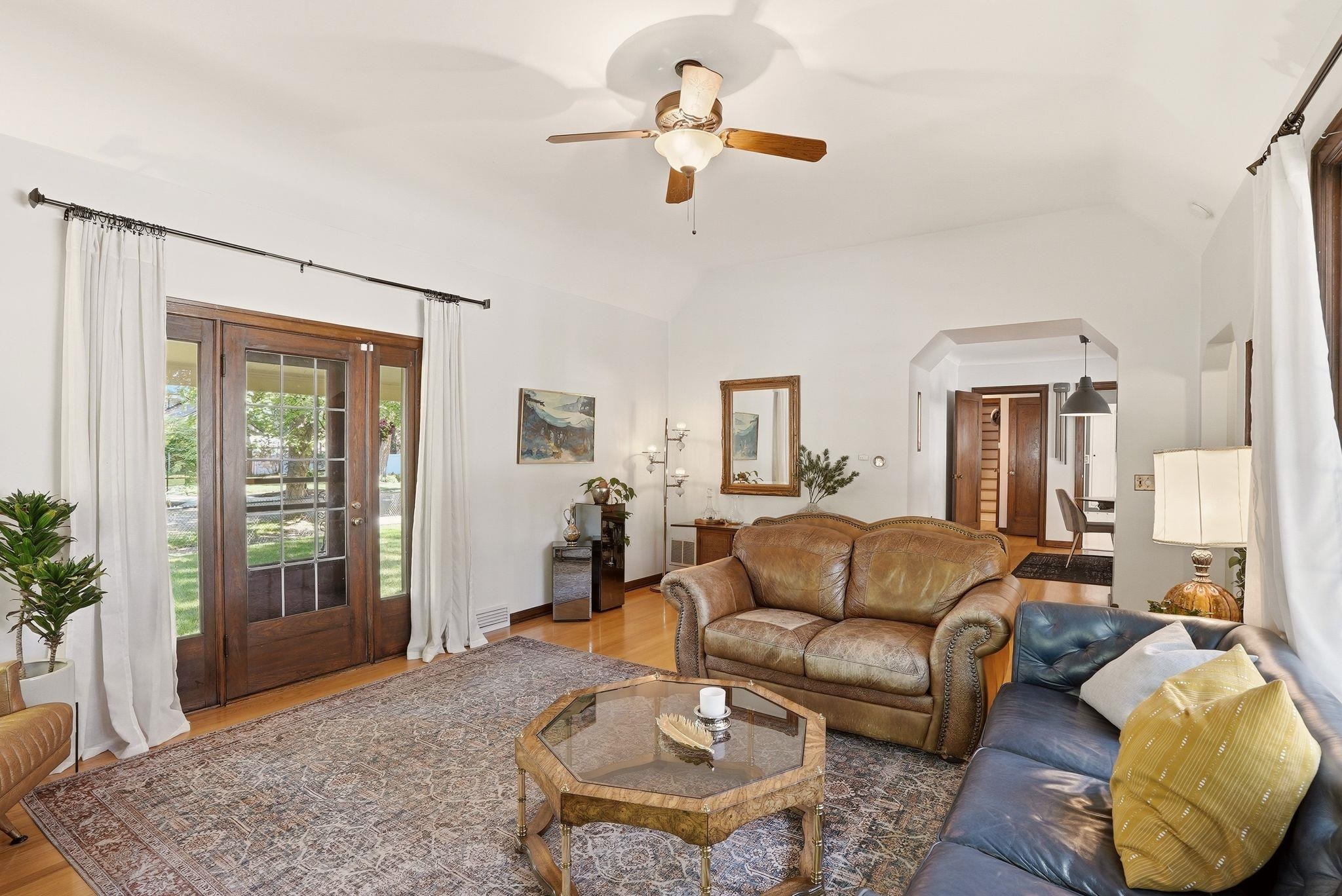 3028 W Northwest Blvd - Photo 2