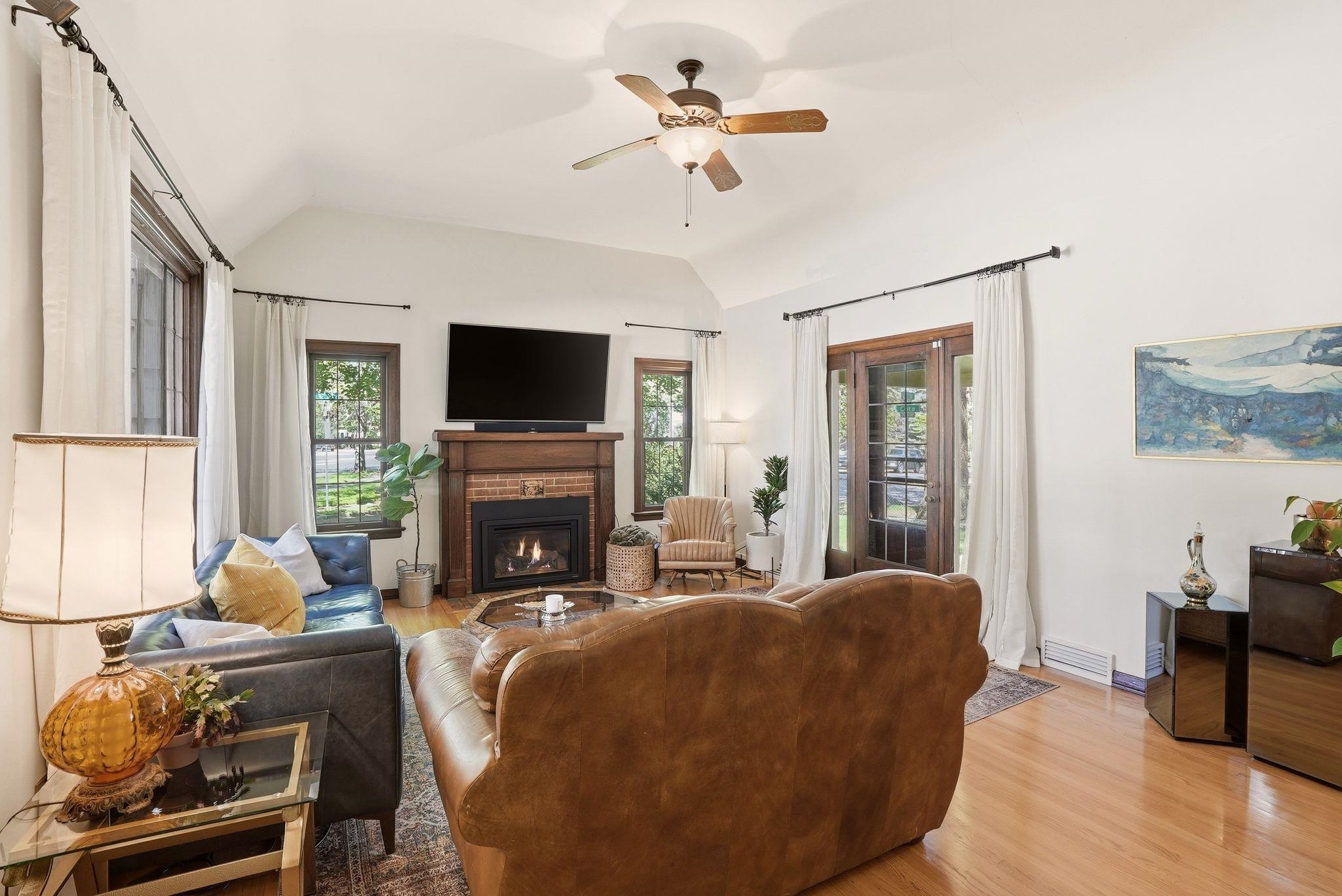3028 W Northwest Blvd - Photo 4