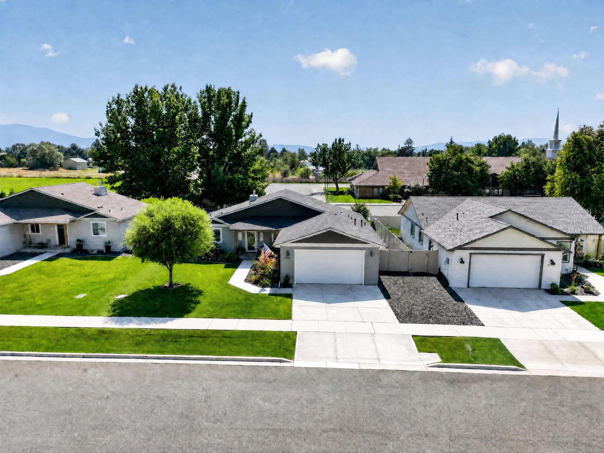 14004 E Sanson Ave - Photo 2
