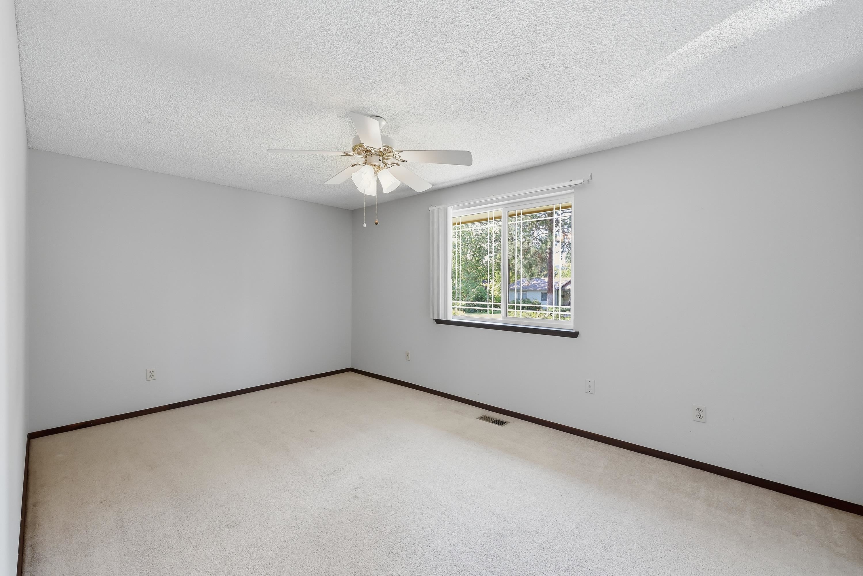 8306 N Standard St - Photo 10