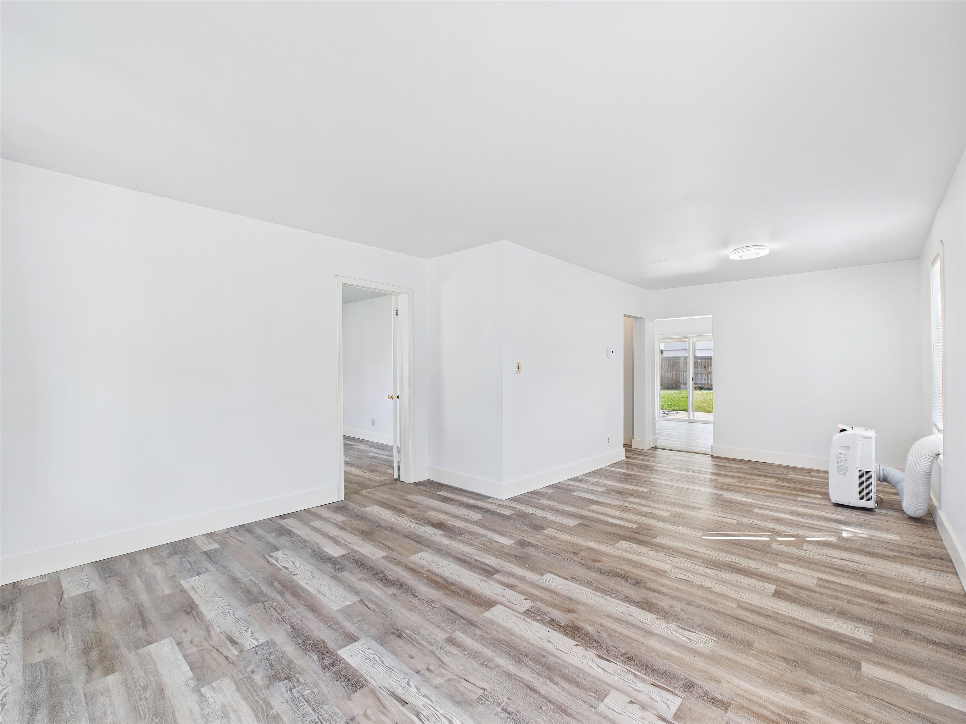 4812 N Nelson St - Photo 9