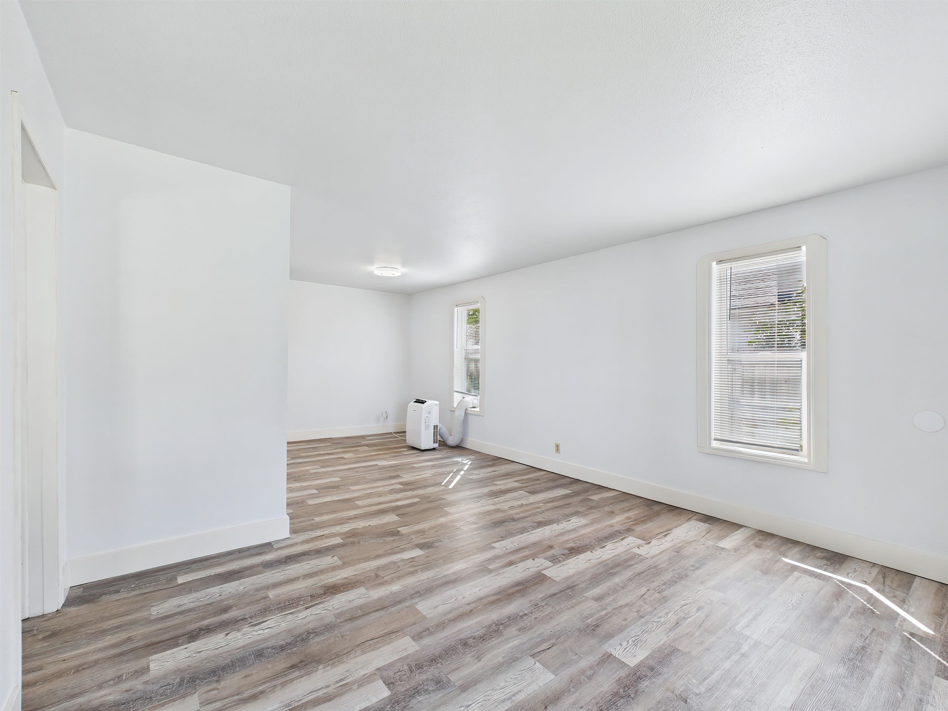 4812 N Nelson St - Photo 10