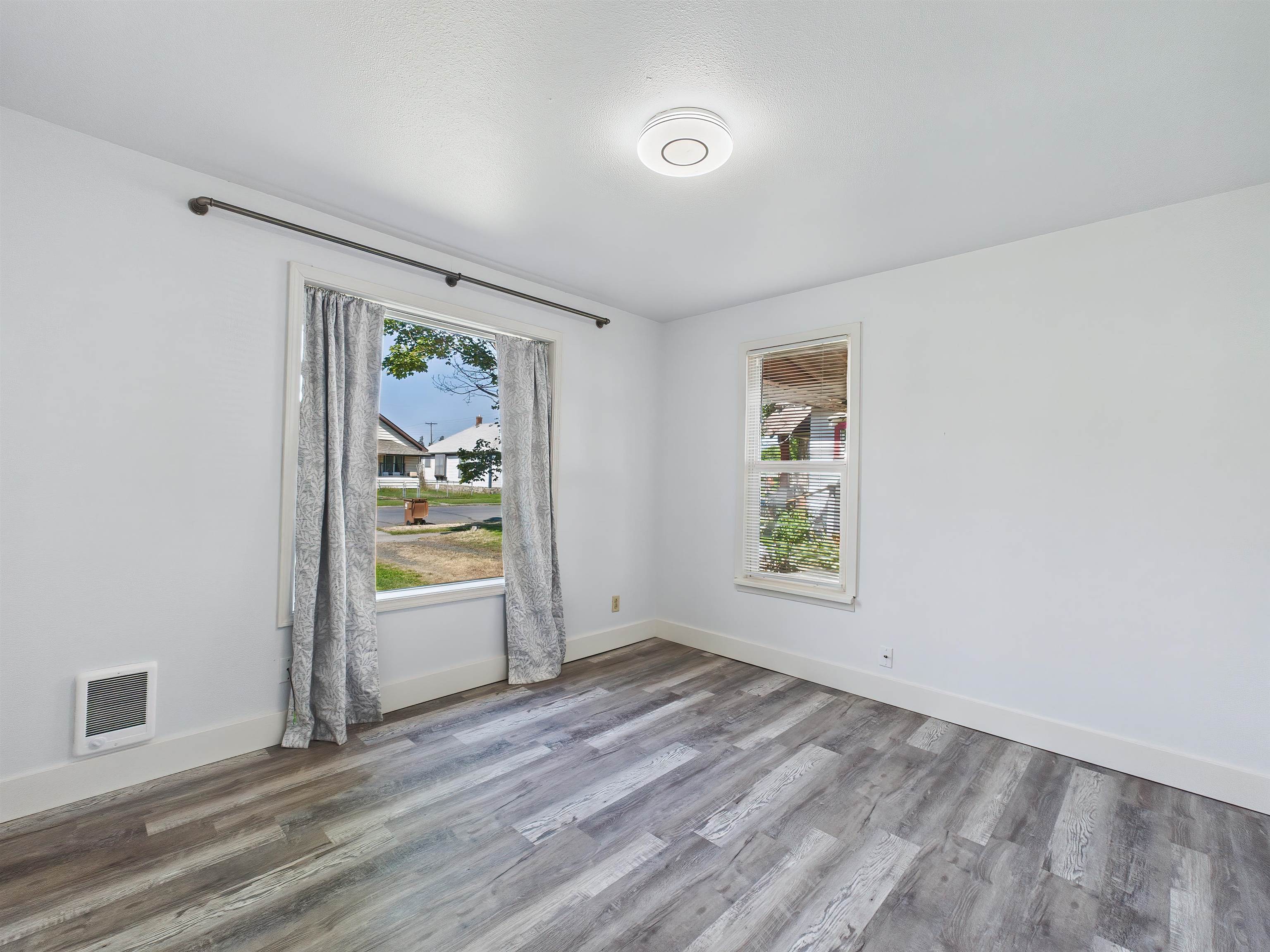 4812 N Nelson St - Photo 27