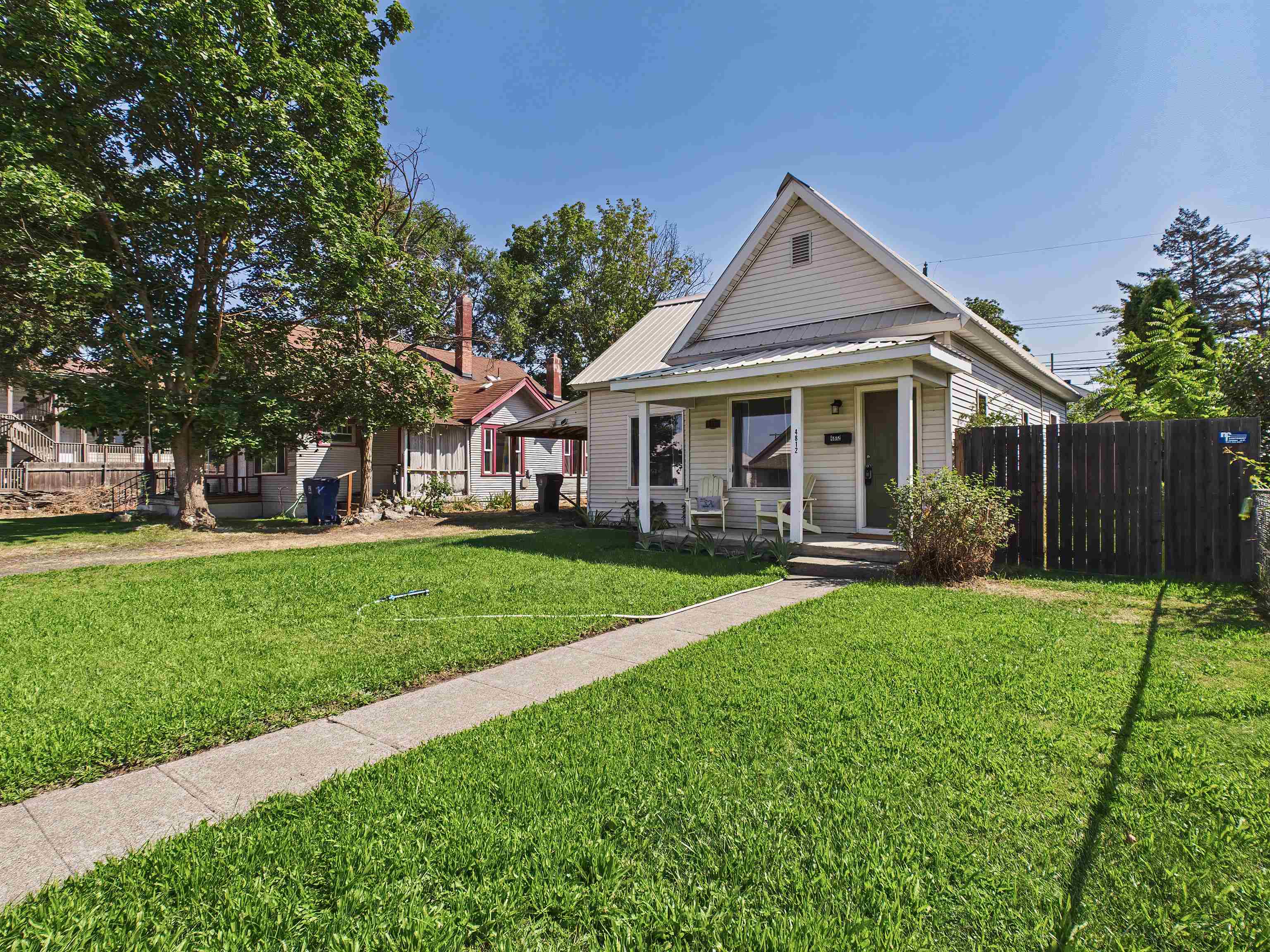 4812 N Nelson St - Photo 4