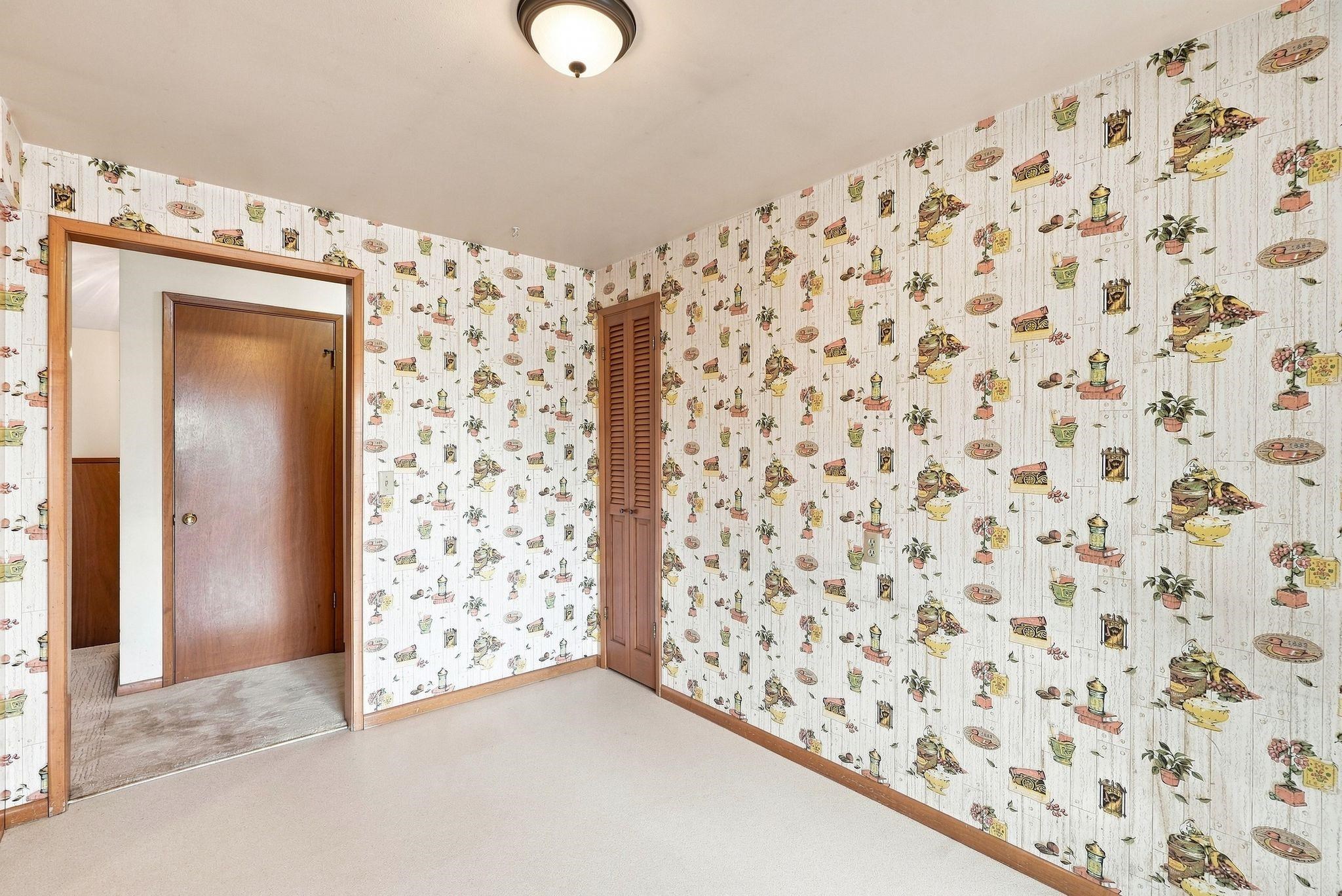 2639 E 39th Ave - Photo 16