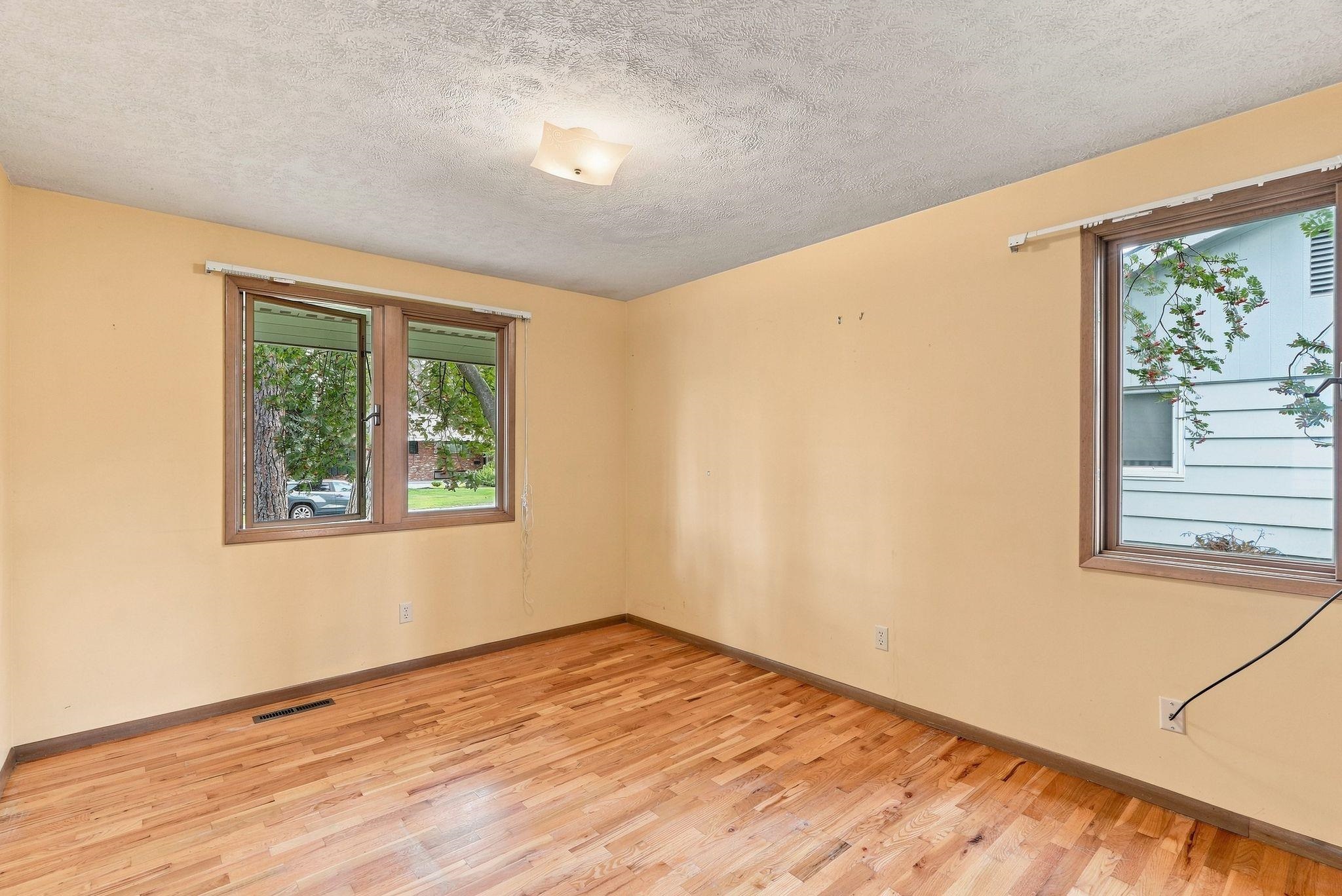 2639 E 39th Ave - Photo 20