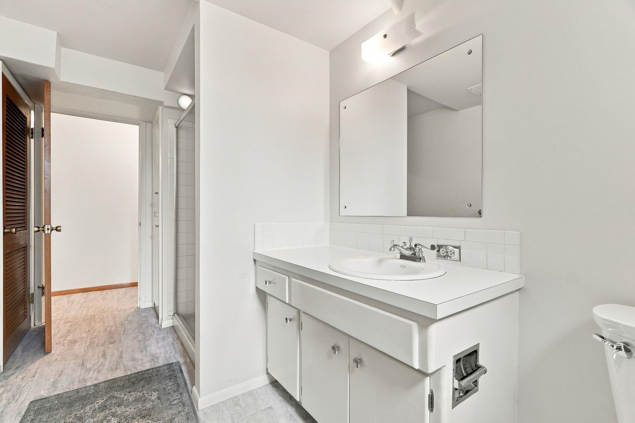 2639 E 39th Ave - Photo 29