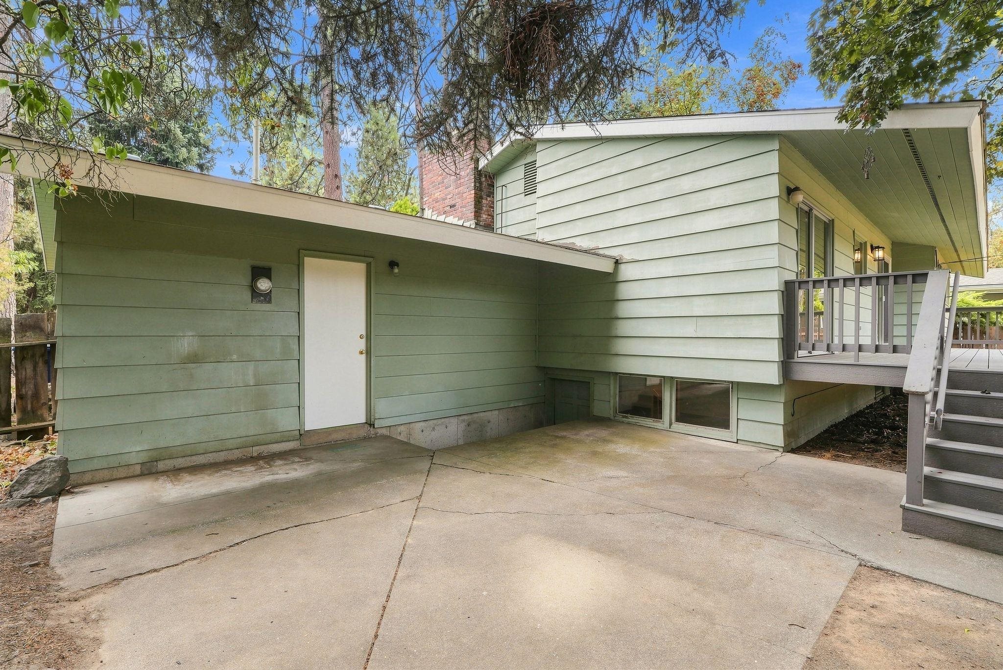 2639 E 39th Ave - Photo 36