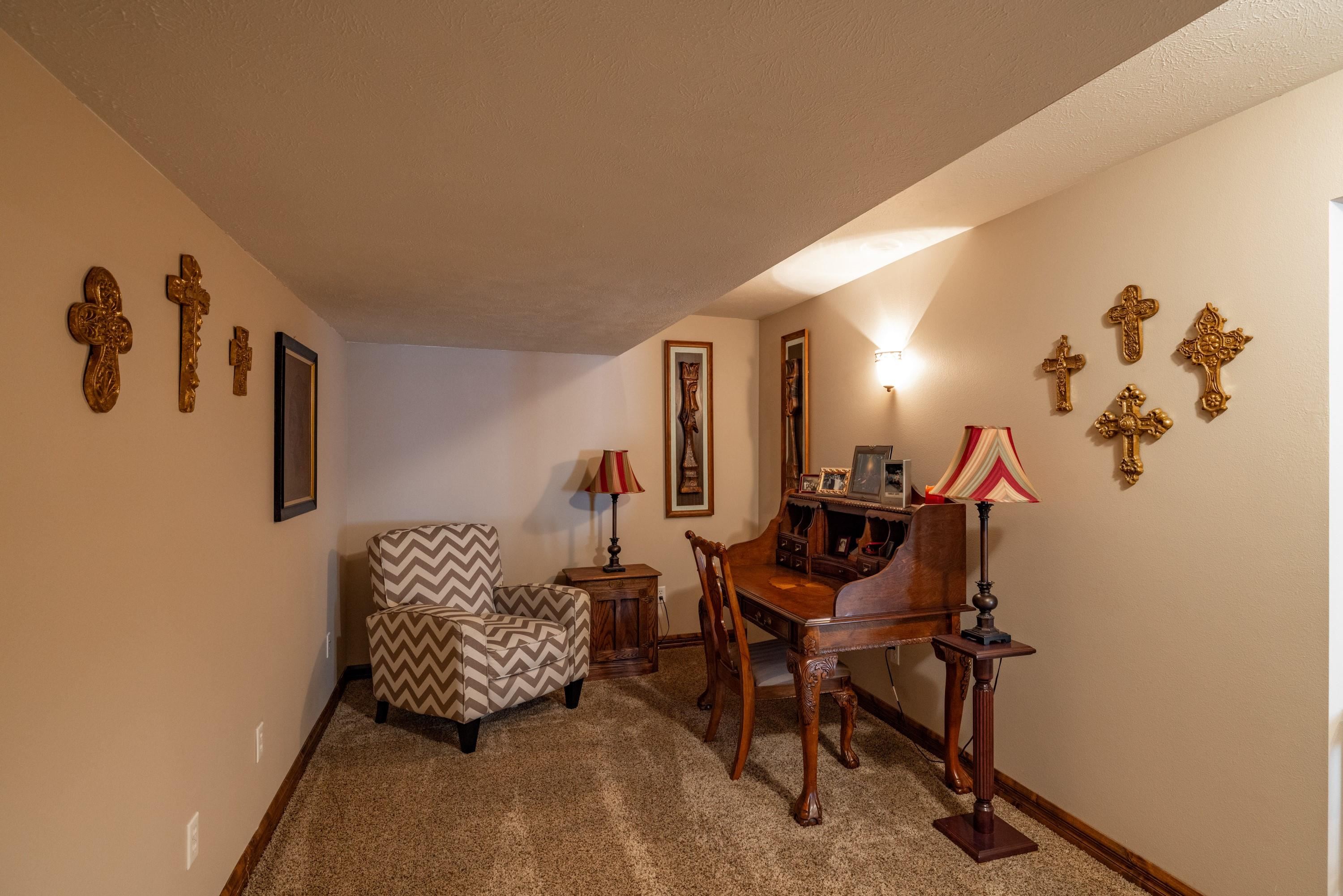5908 N Bridget Rd - Photo 26