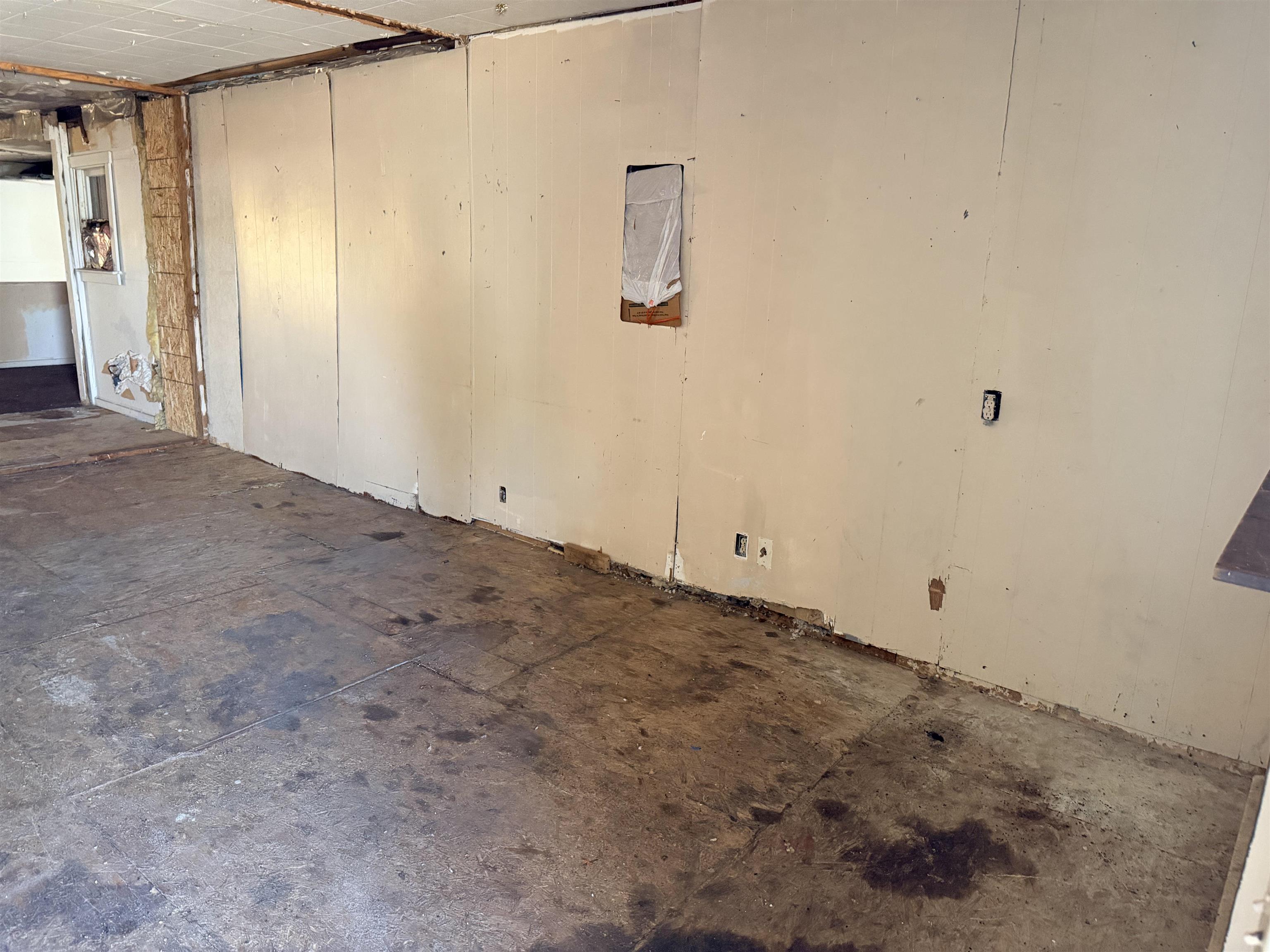 13028 W Sunset Hwy - Photo 4