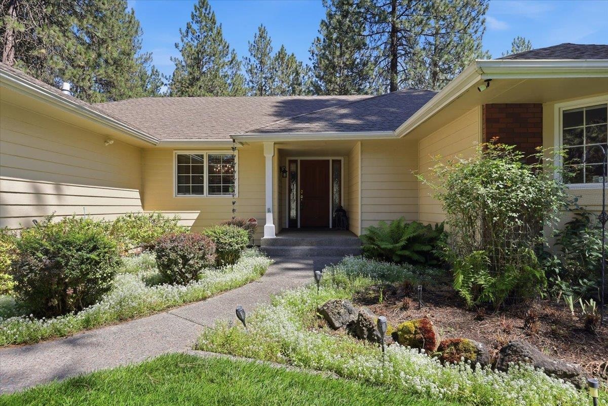 17224 N Brookside Ln - Photo 2