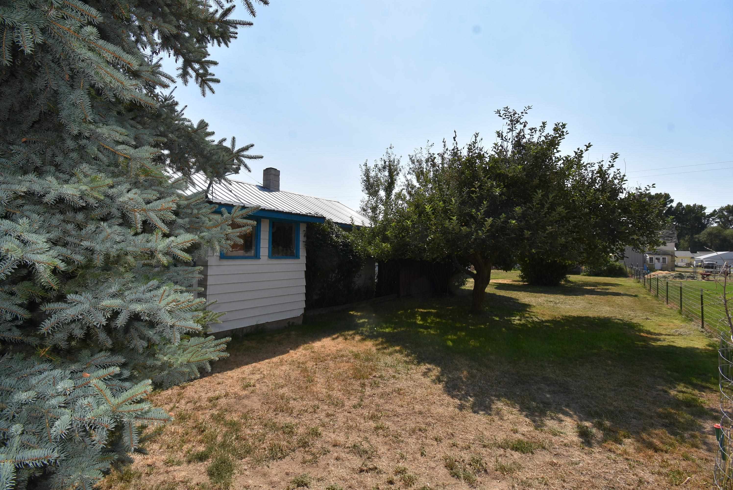 434 NE North Ave - Photo 33