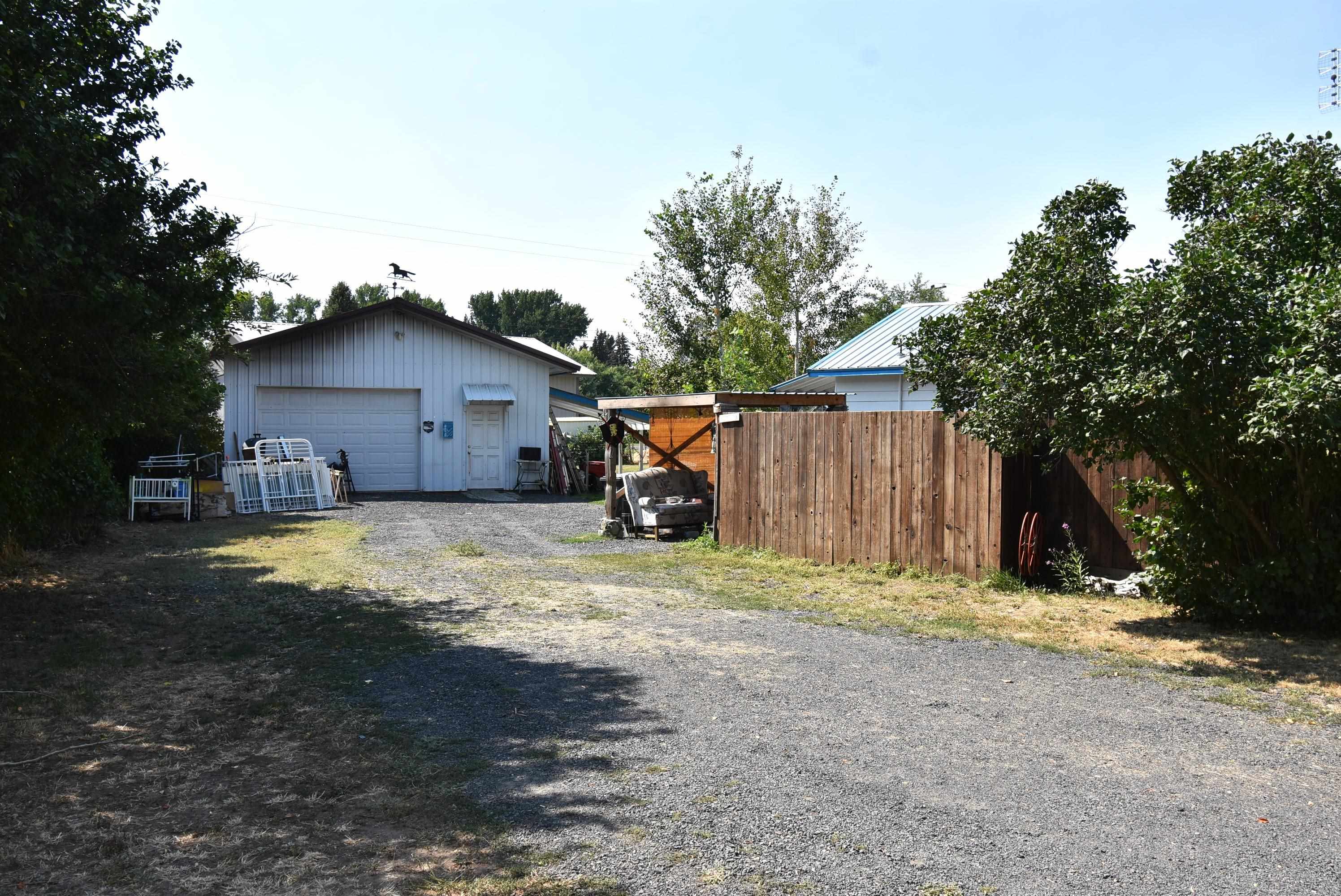 434 NE North Ave - Photo 19