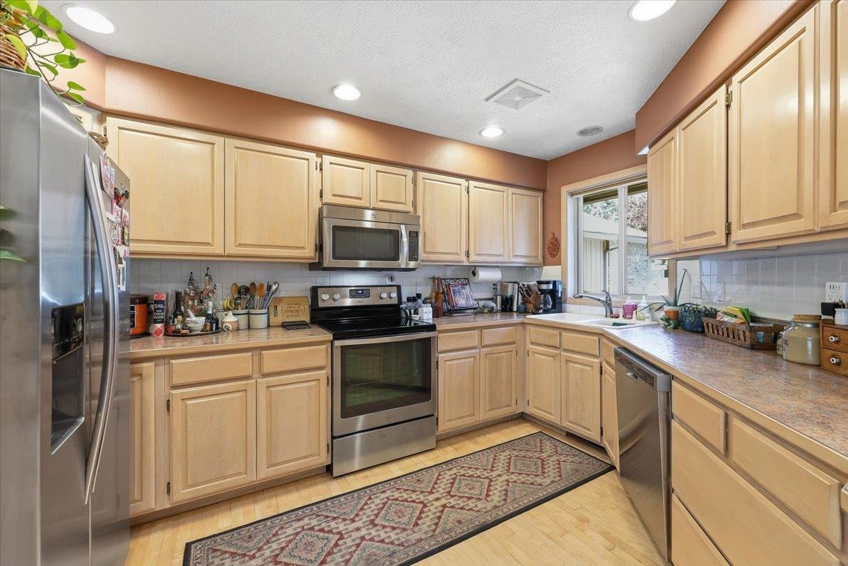 3107 S Winthrop Ln - Photo 3