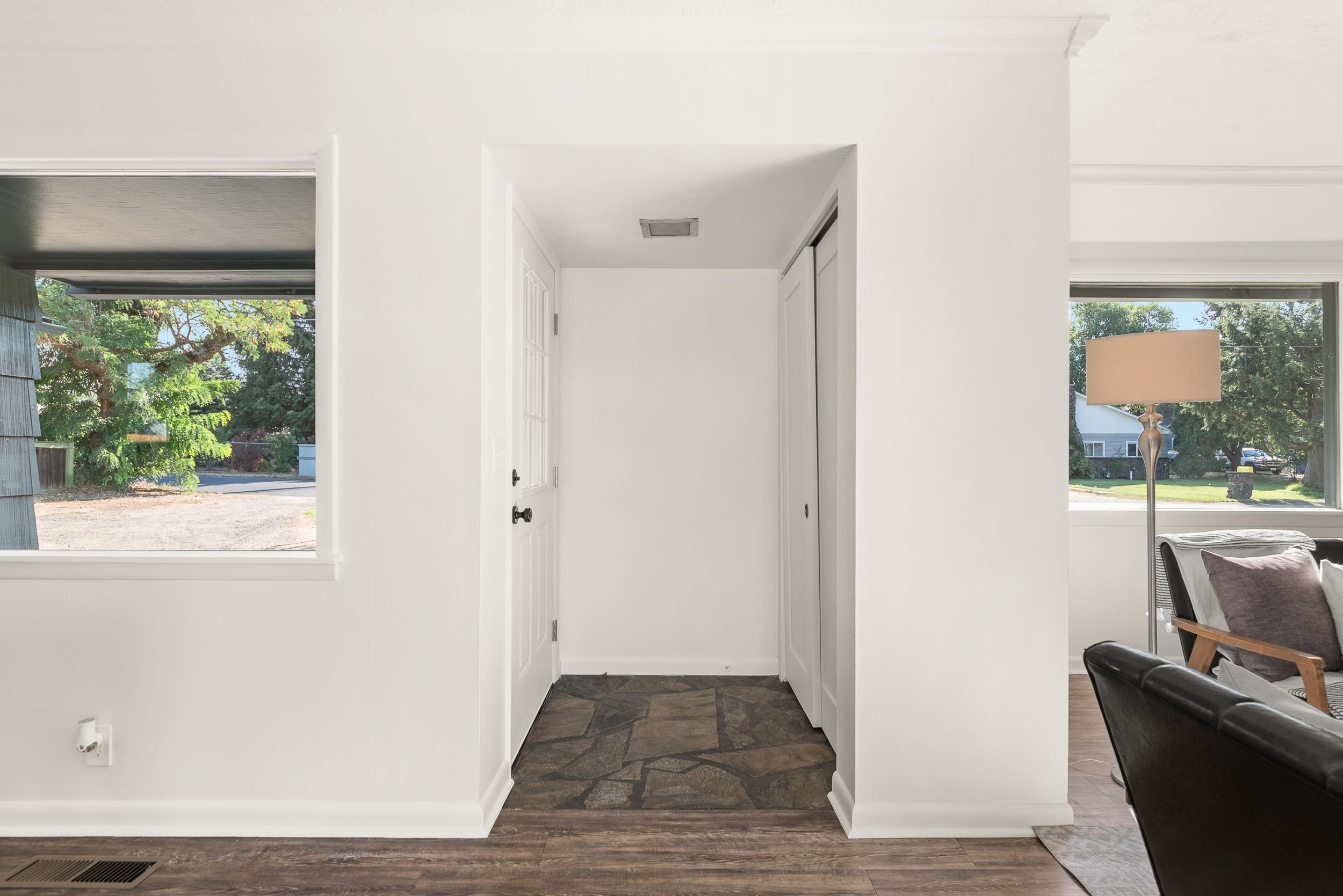 9817 N Colfax Rd - Photo 28
