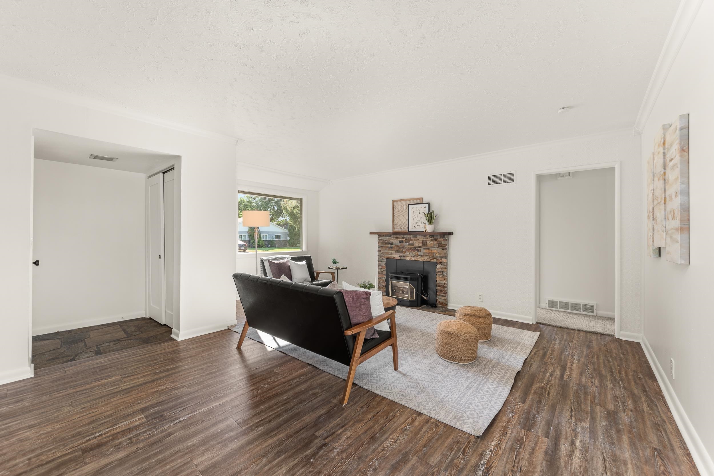 9817 N Colfax Rd - Photo 30