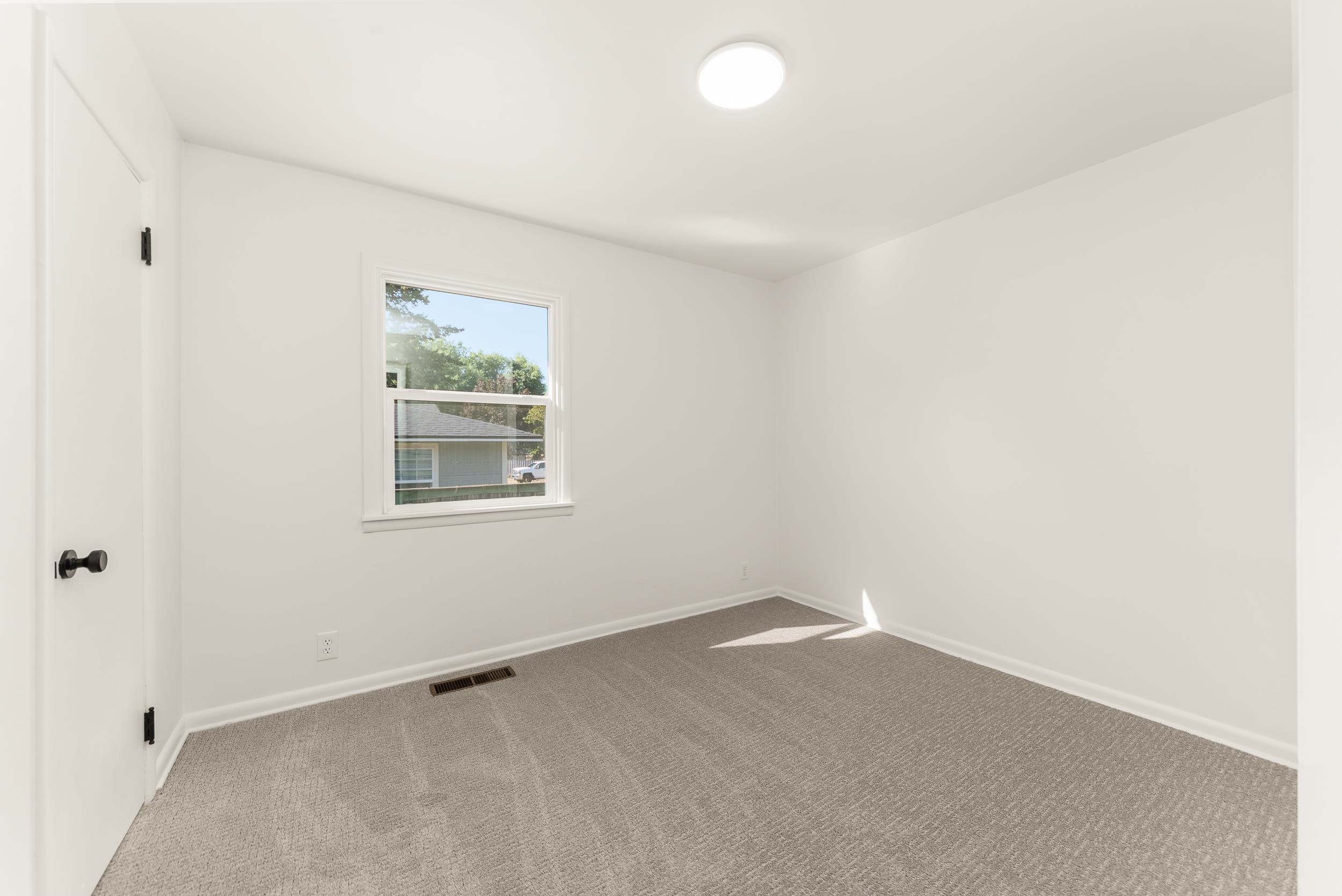 9817 N Colfax Rd - Photo 12