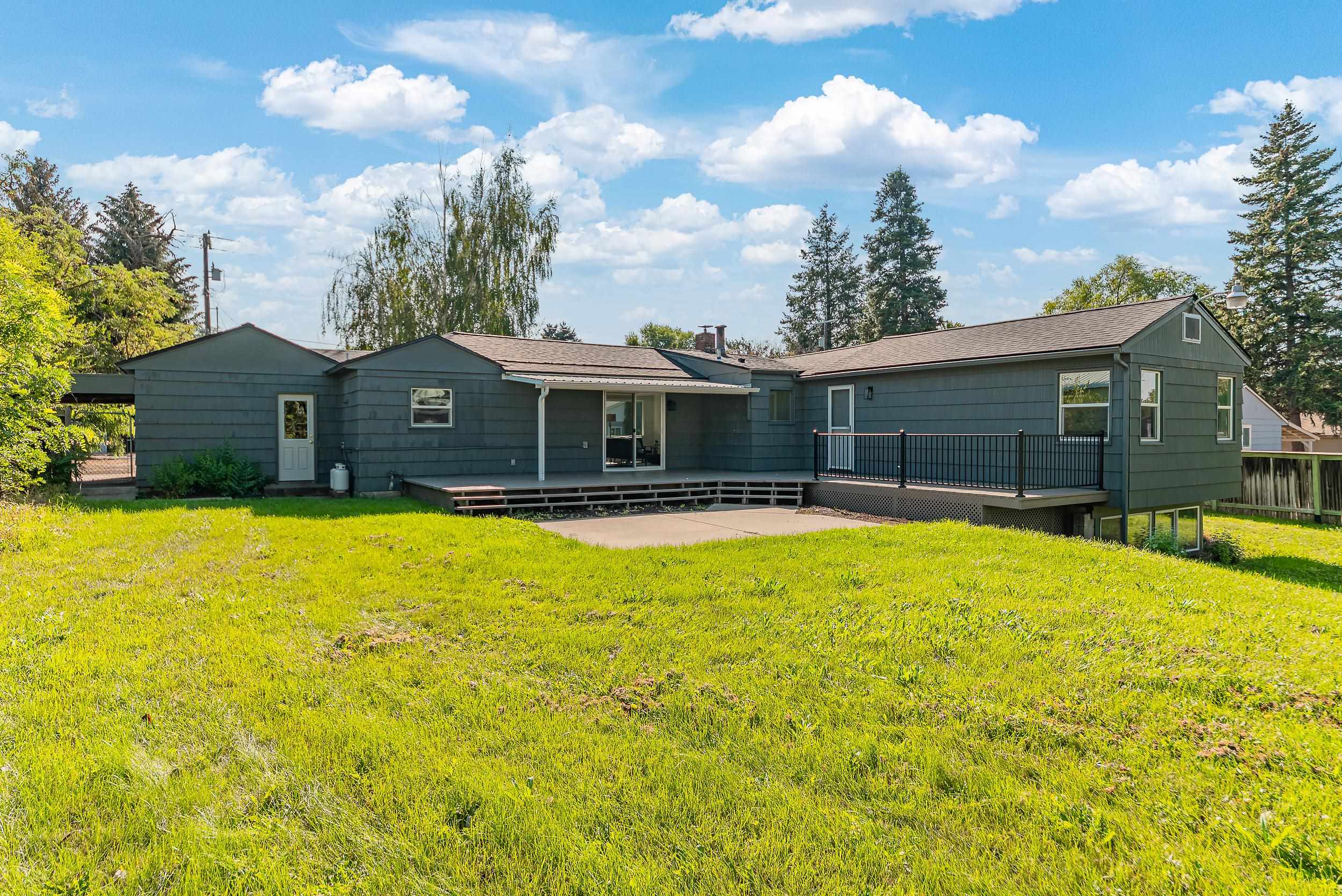 9817 N Colfax Rd - Photo 17