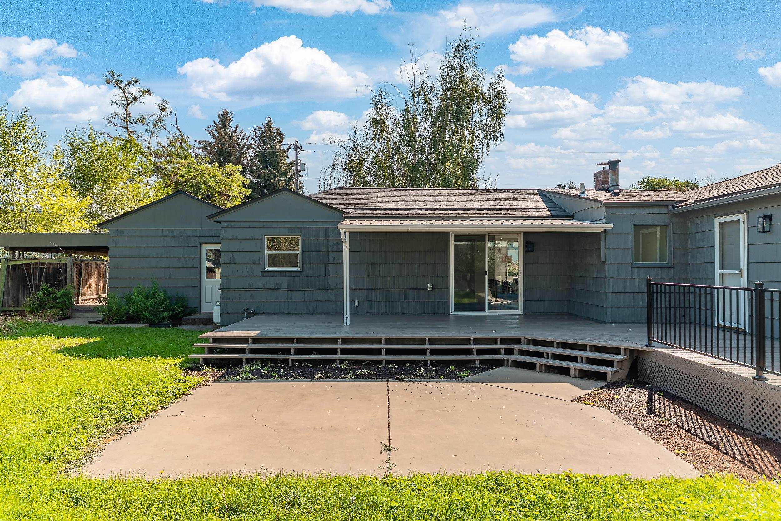 9817 N Colfax Rd - Photo 14