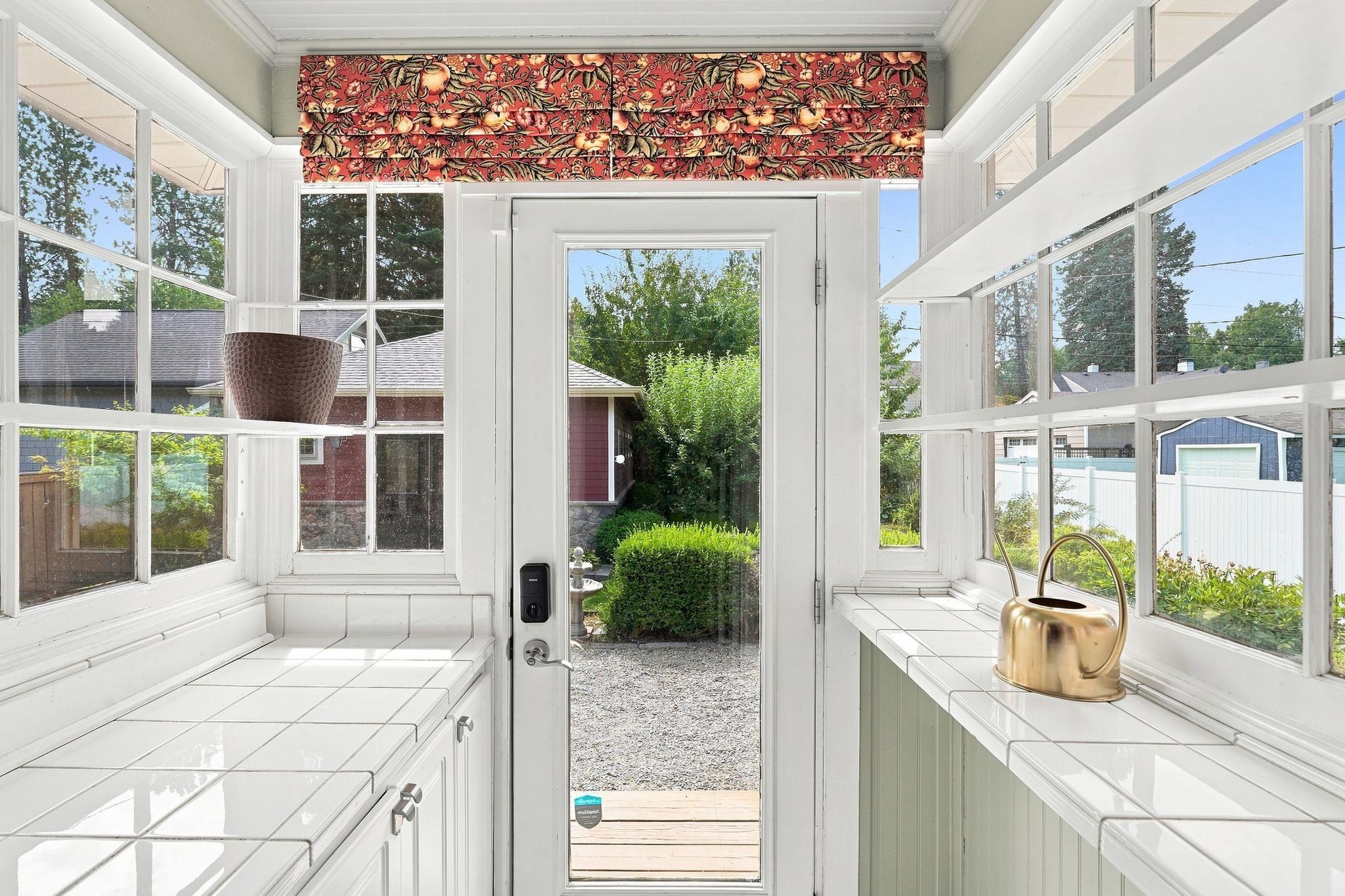 607 W 26th Ave - Photo 14