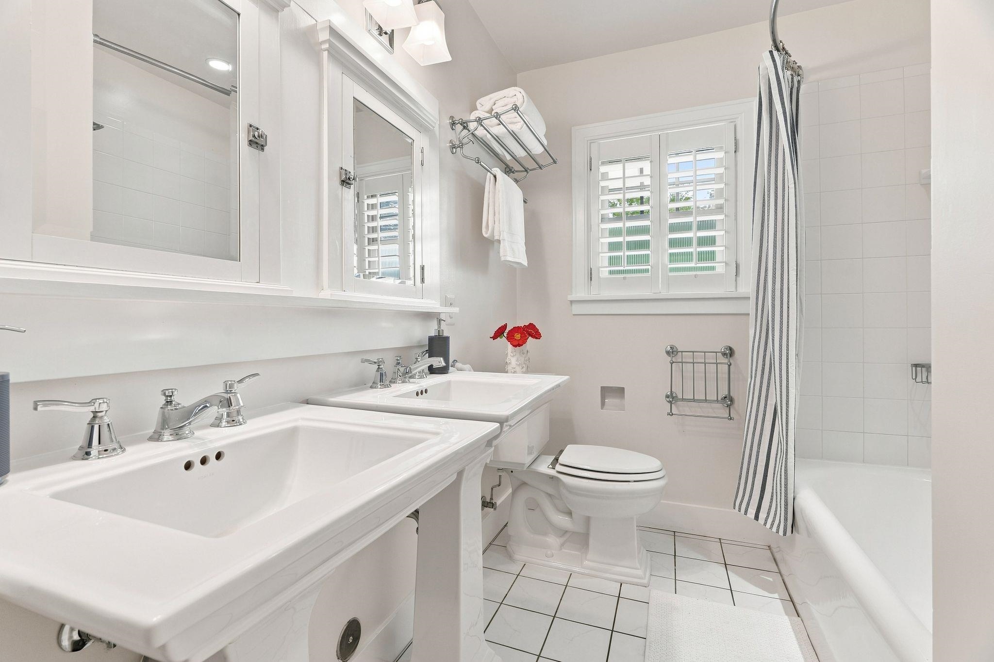 607 W 26th Ave - Photo 17