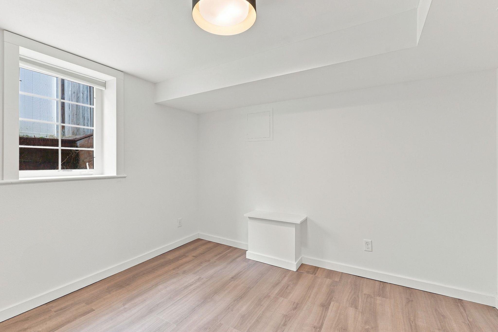 607 W 26th Ave - Photo 25