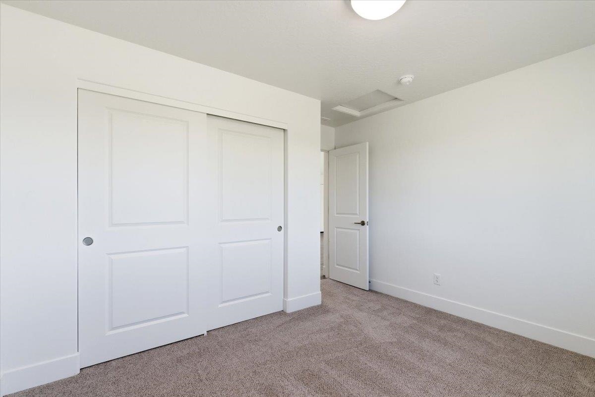 1207 N Layton Ave - Photo 21