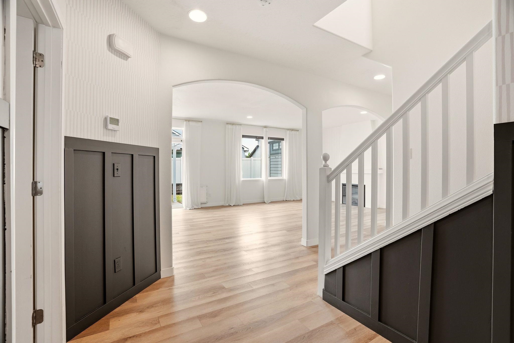 1726 N Caufield Ct - Photo 3