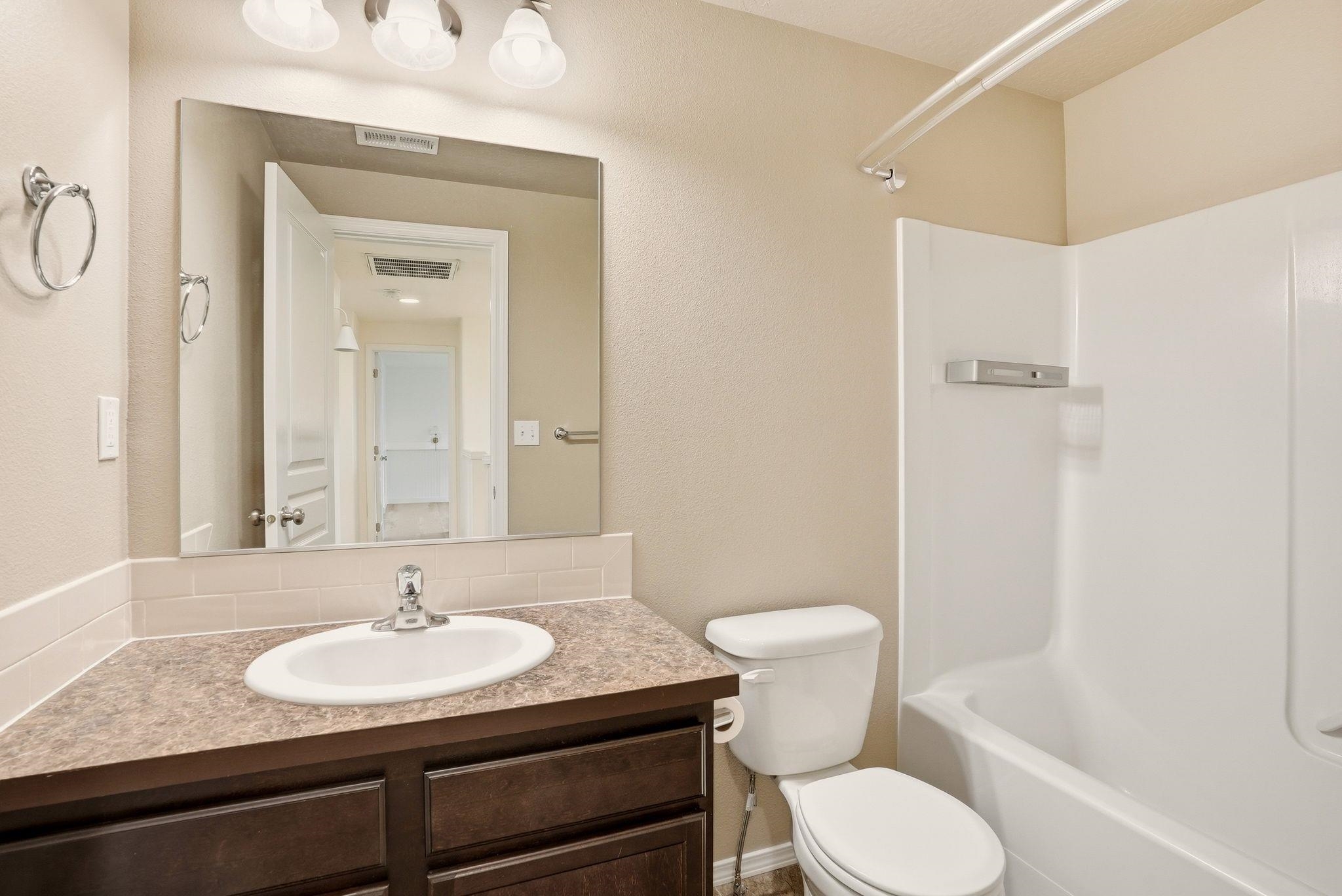 1726 N Caufield Ct - Photo 16