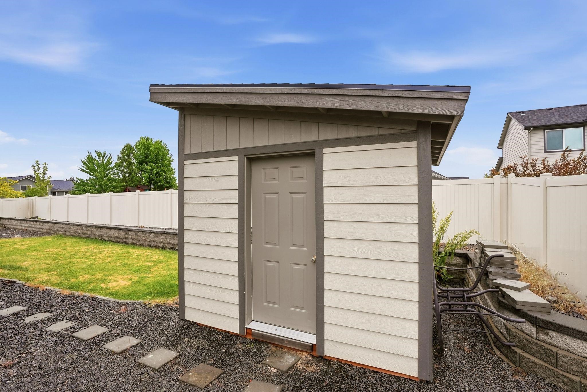 1726 N Caufield Ct - Photo 19