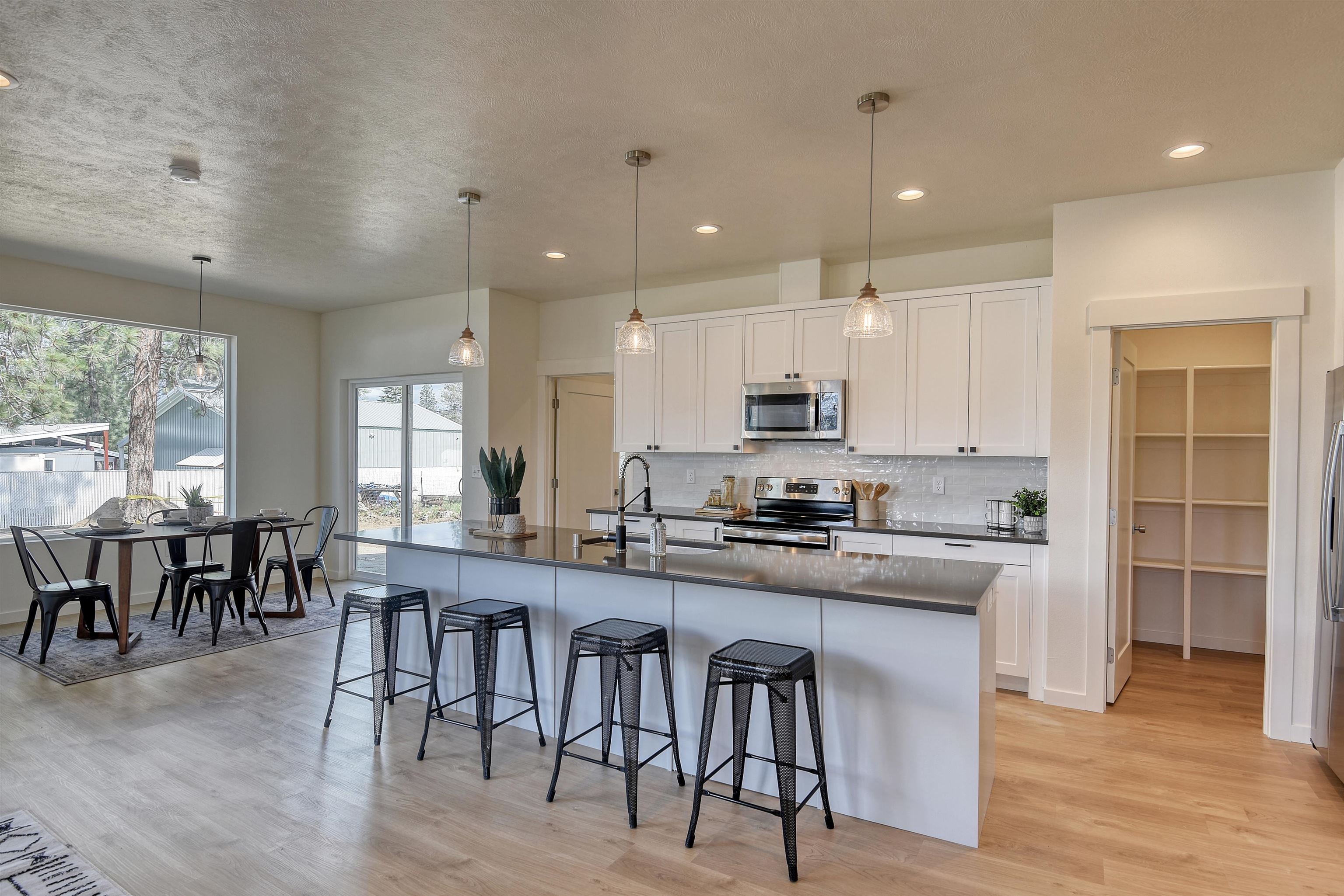 3595 W PRINCETON Ave - Photo 3