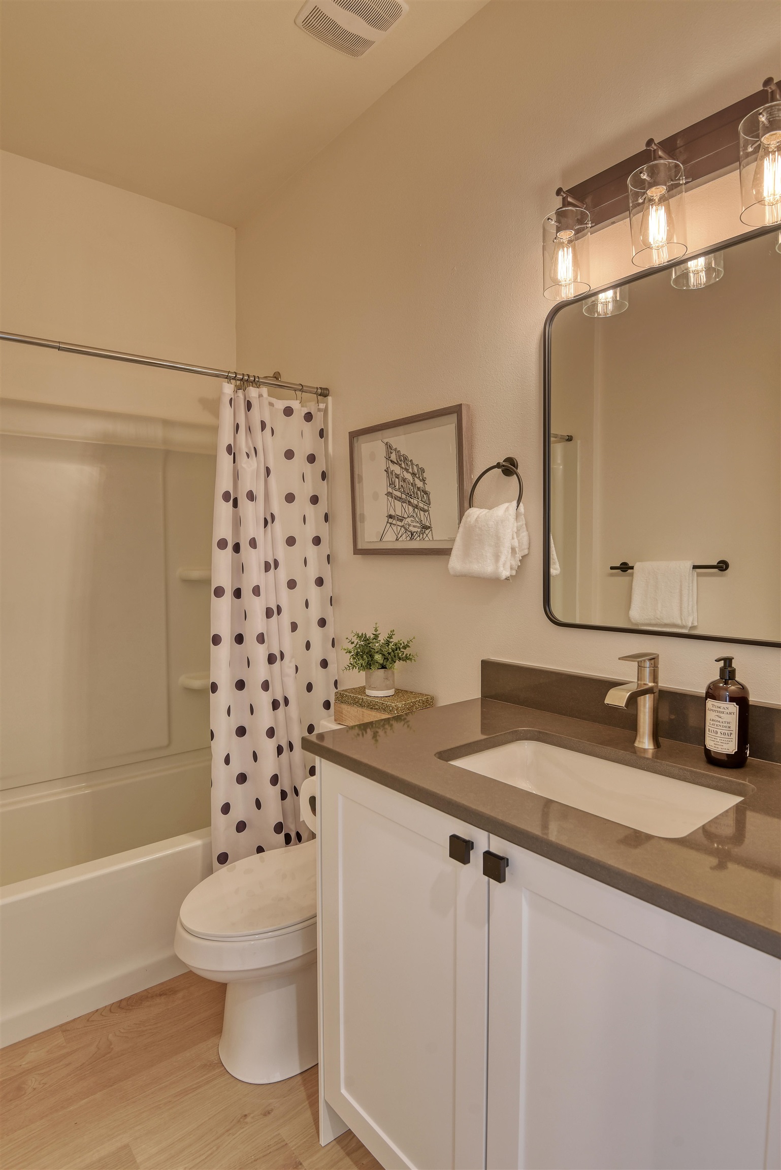 3595 W PRINCETON Ave - Photo 5