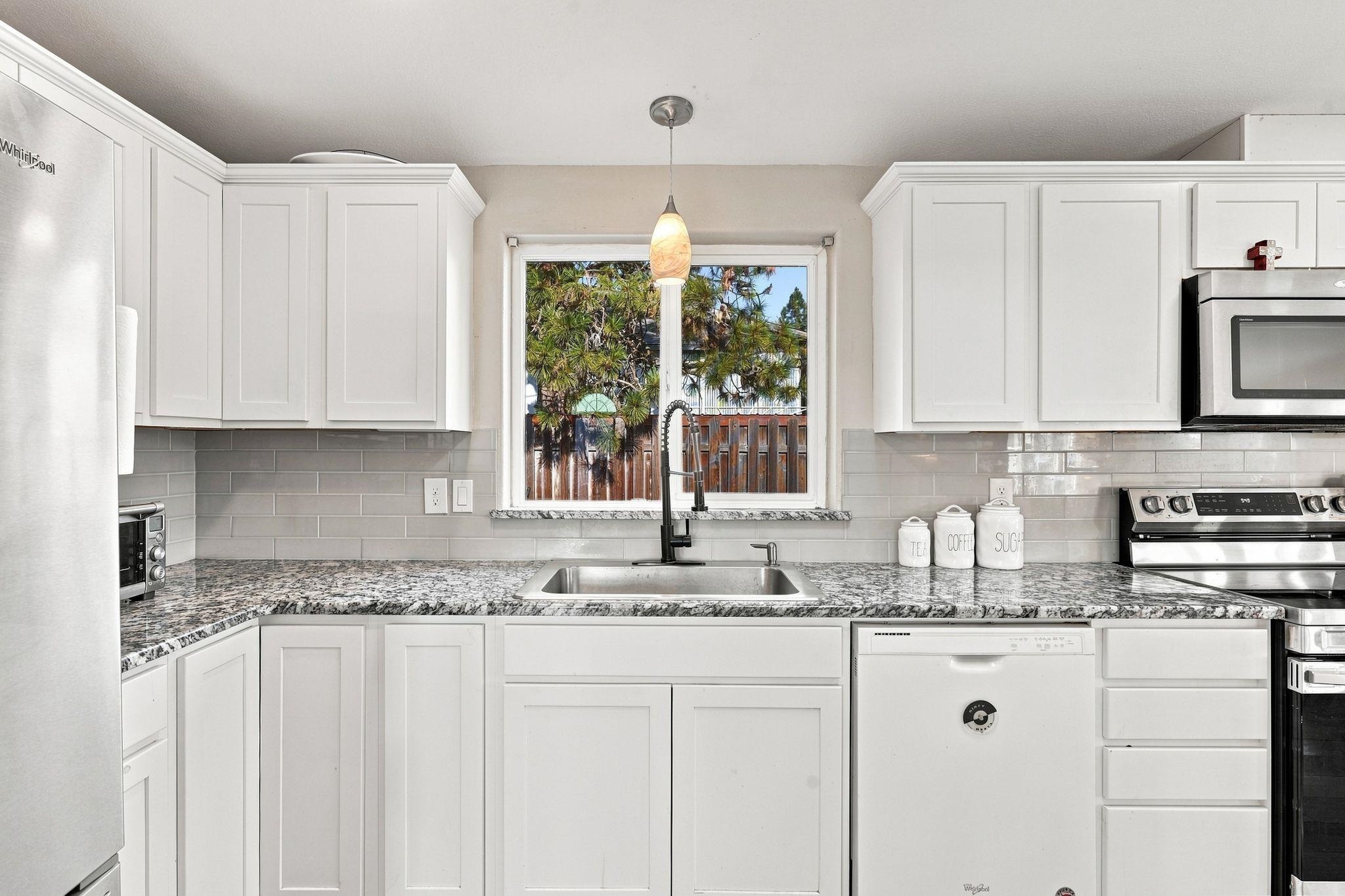 6397 Villier Rd - Photo 13