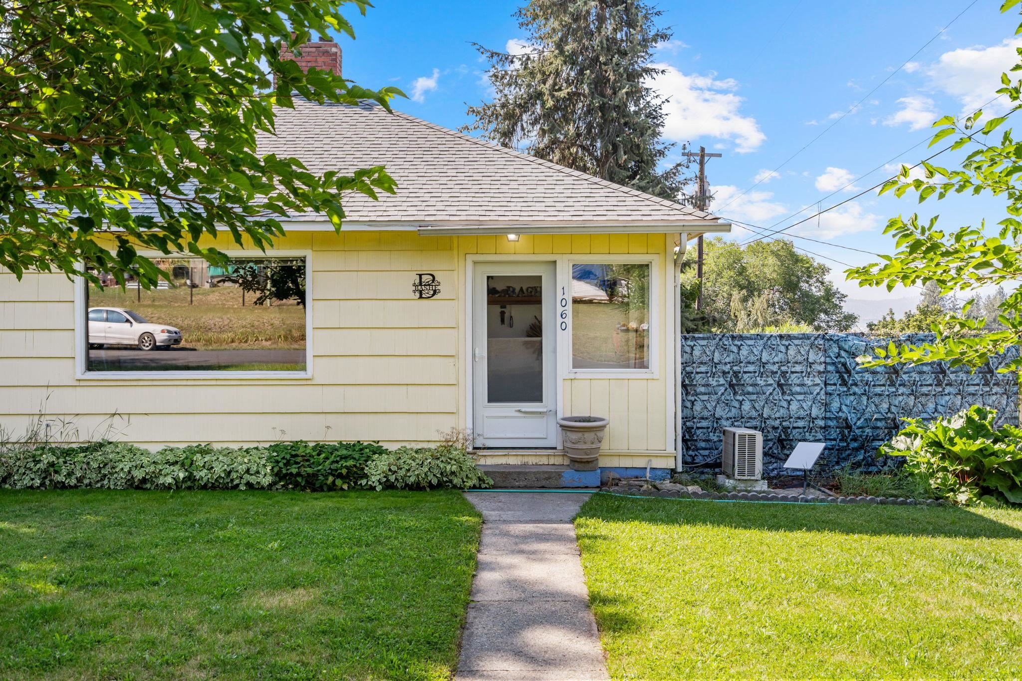 1060 E 8th Ave - Photo 3