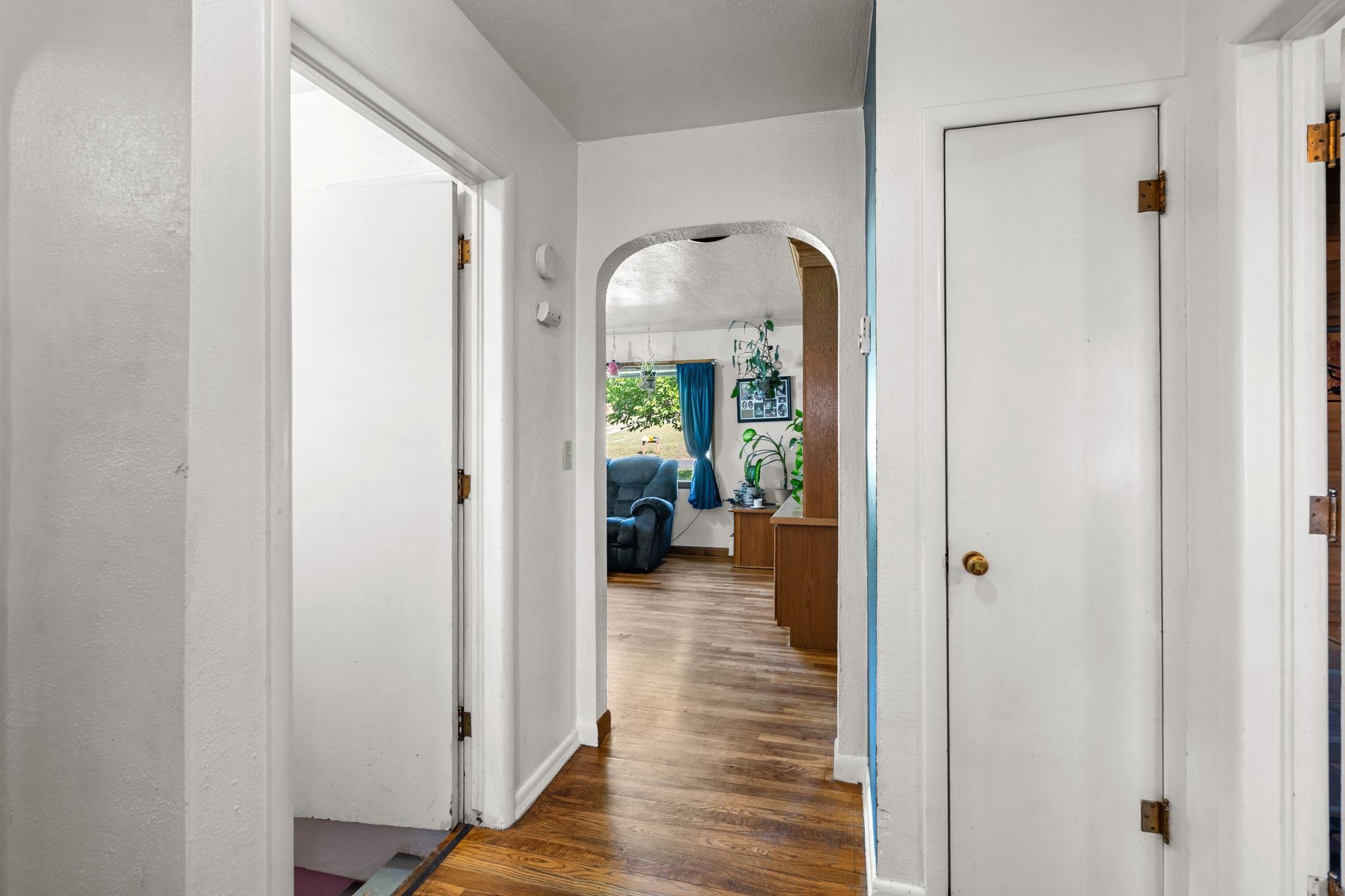 1060 E 8th Ave - Photo 11