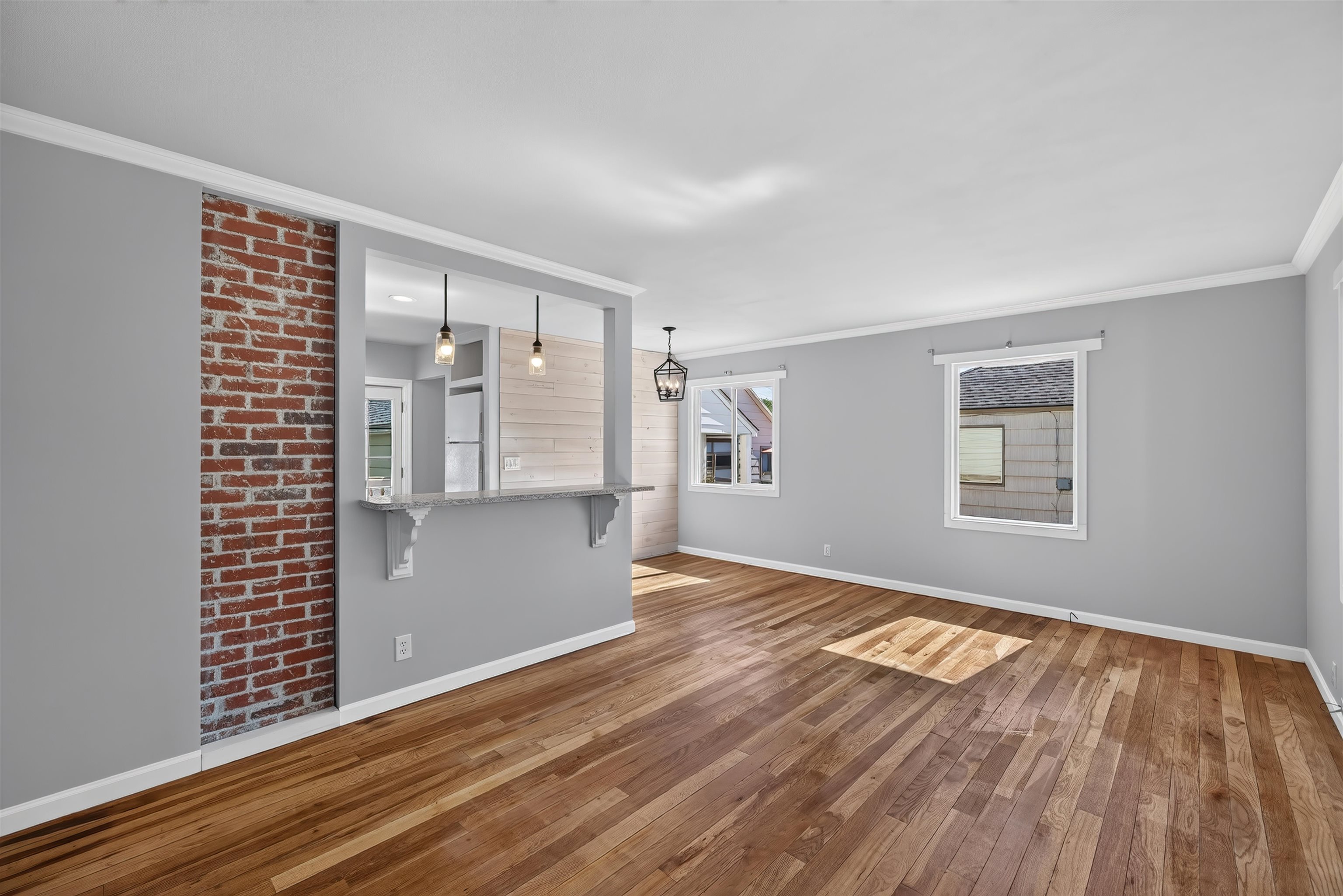 10012 N Andrew St - Photo 4