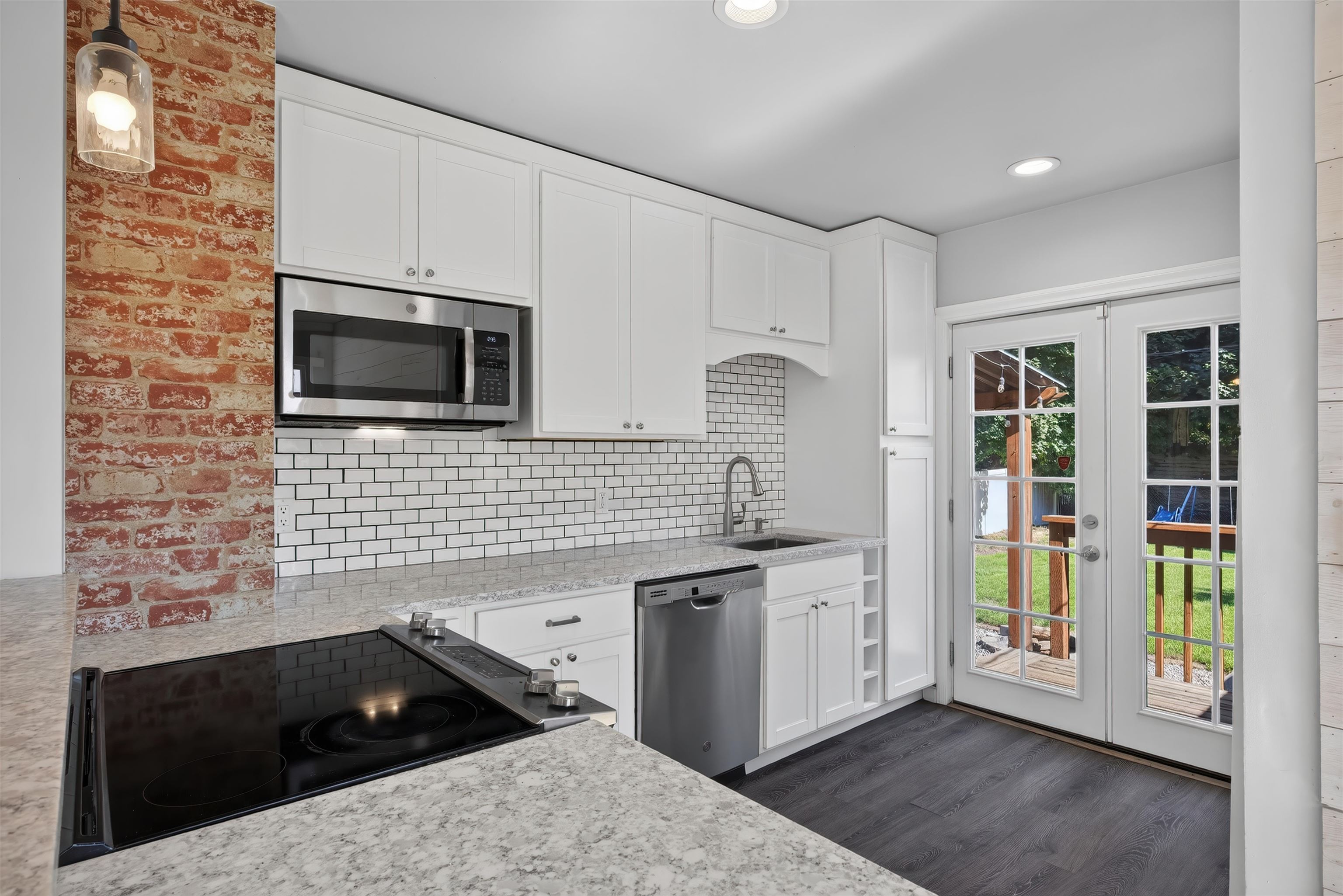 10012 N Andrew St - Photo 13
