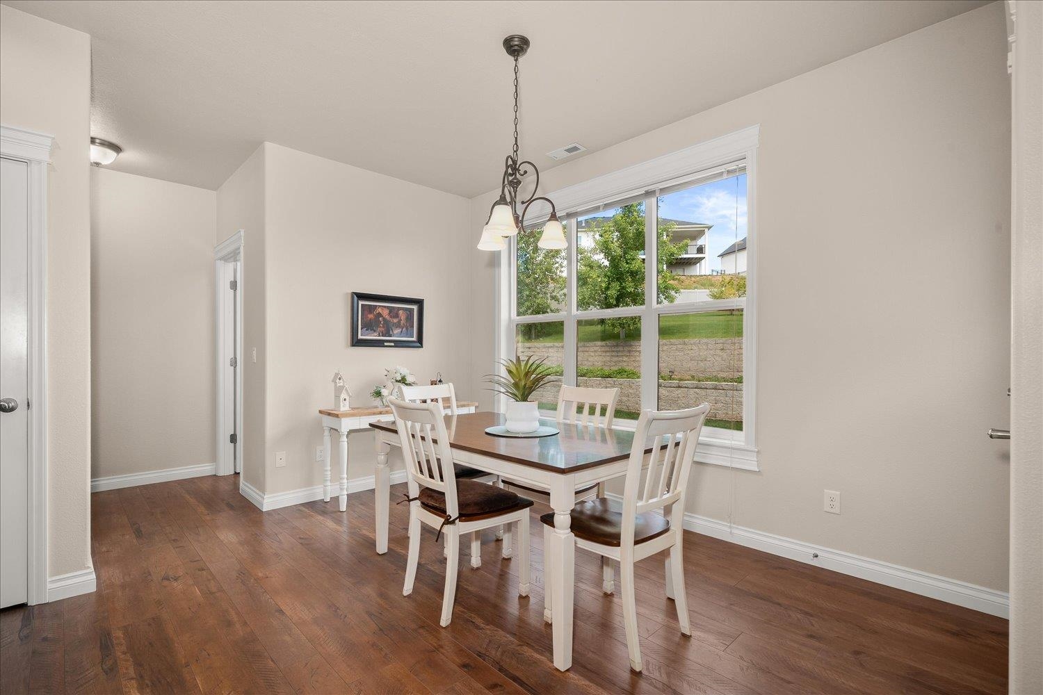 9302 W Floyd Dr - Photo 8