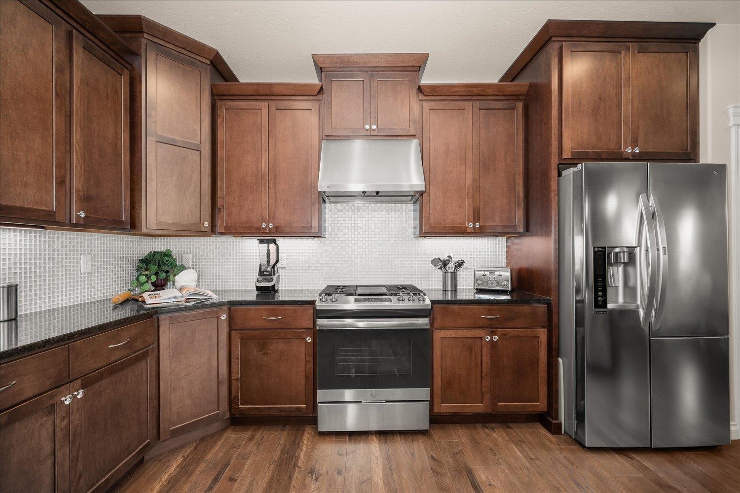9302 W Floyd Dr - Photo 11