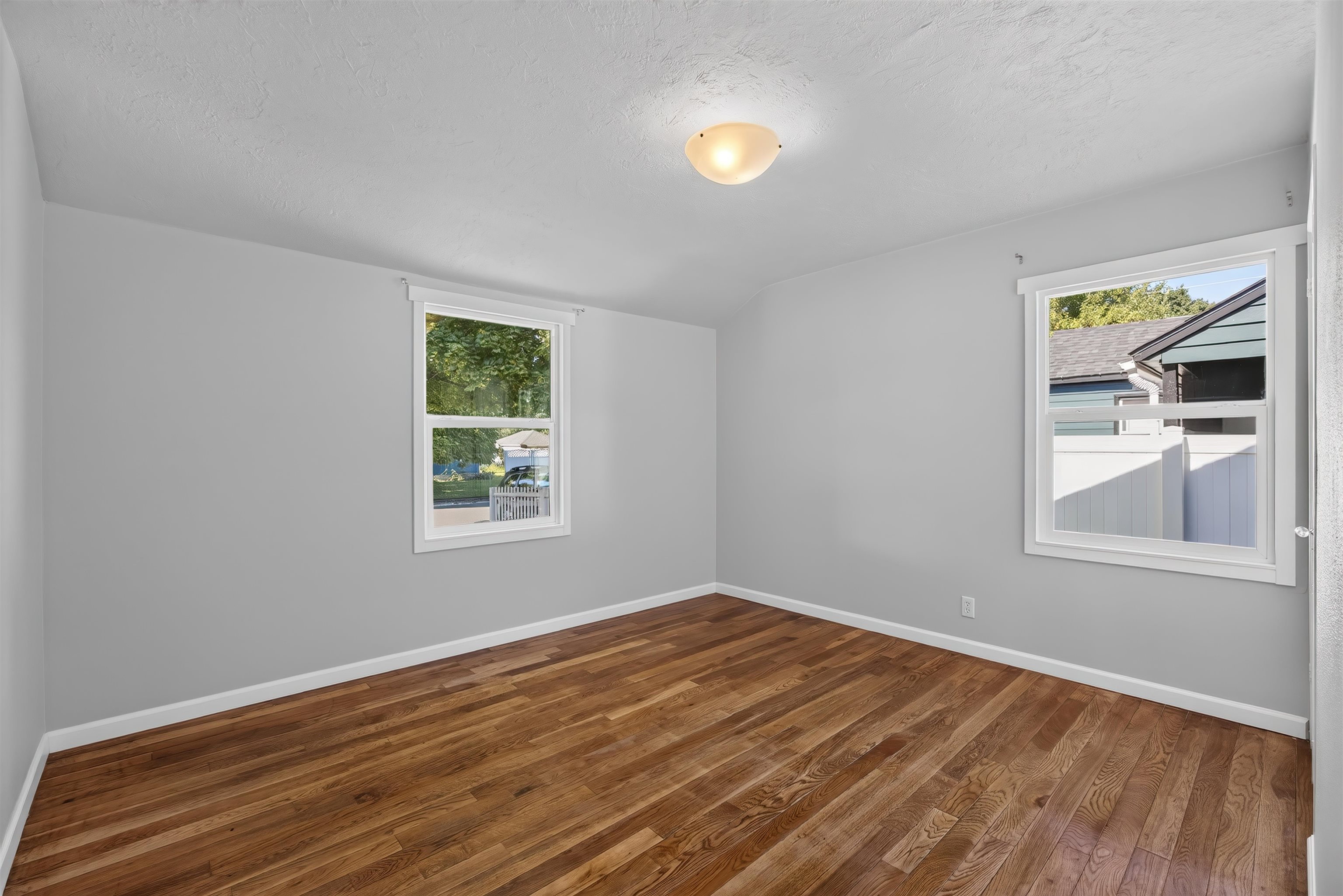 10012 N Andrew St - Photo 19