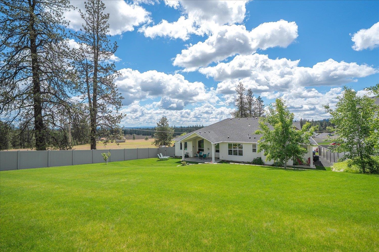 9302 W Floyd Dr - Photo 33