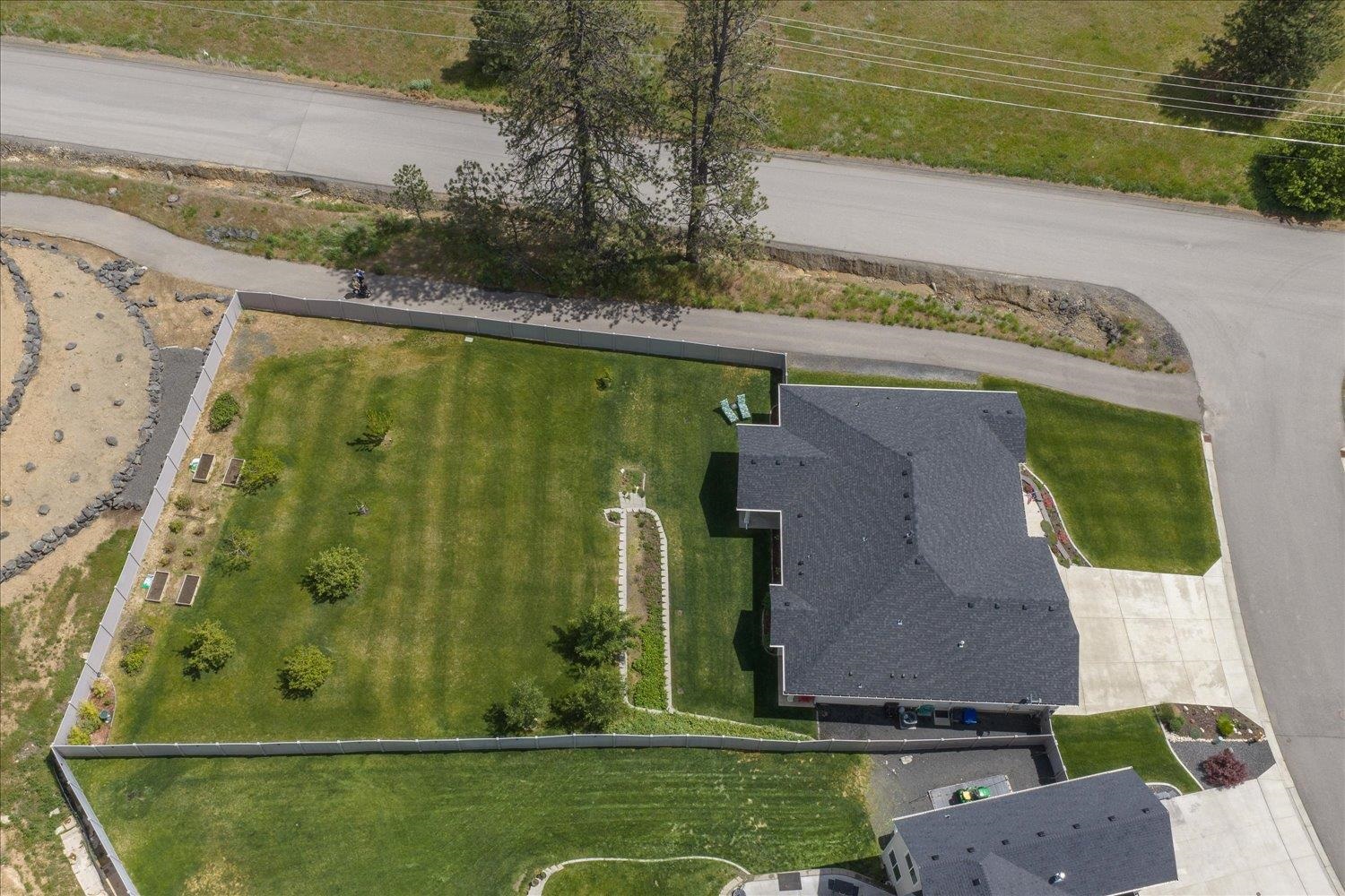 9302 W Floyd Dr - Photo 39