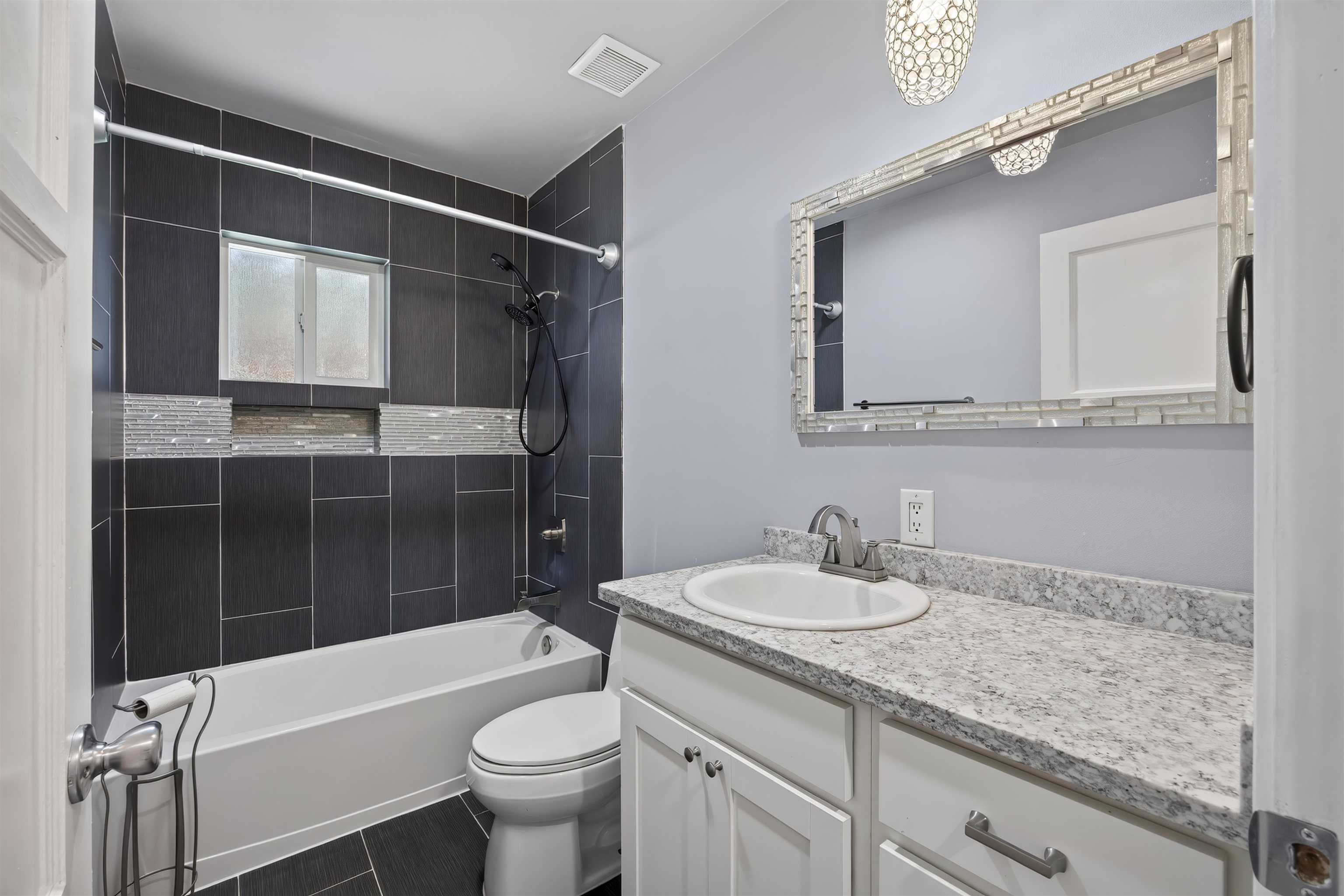 10012 N Andrew St - Photo 22