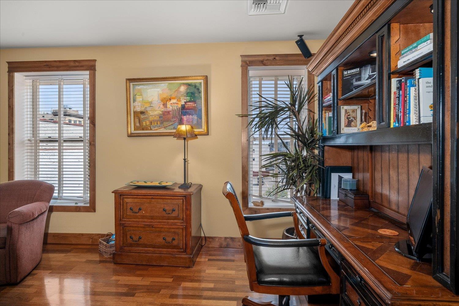 315 W Riverside Ave - Photo 13