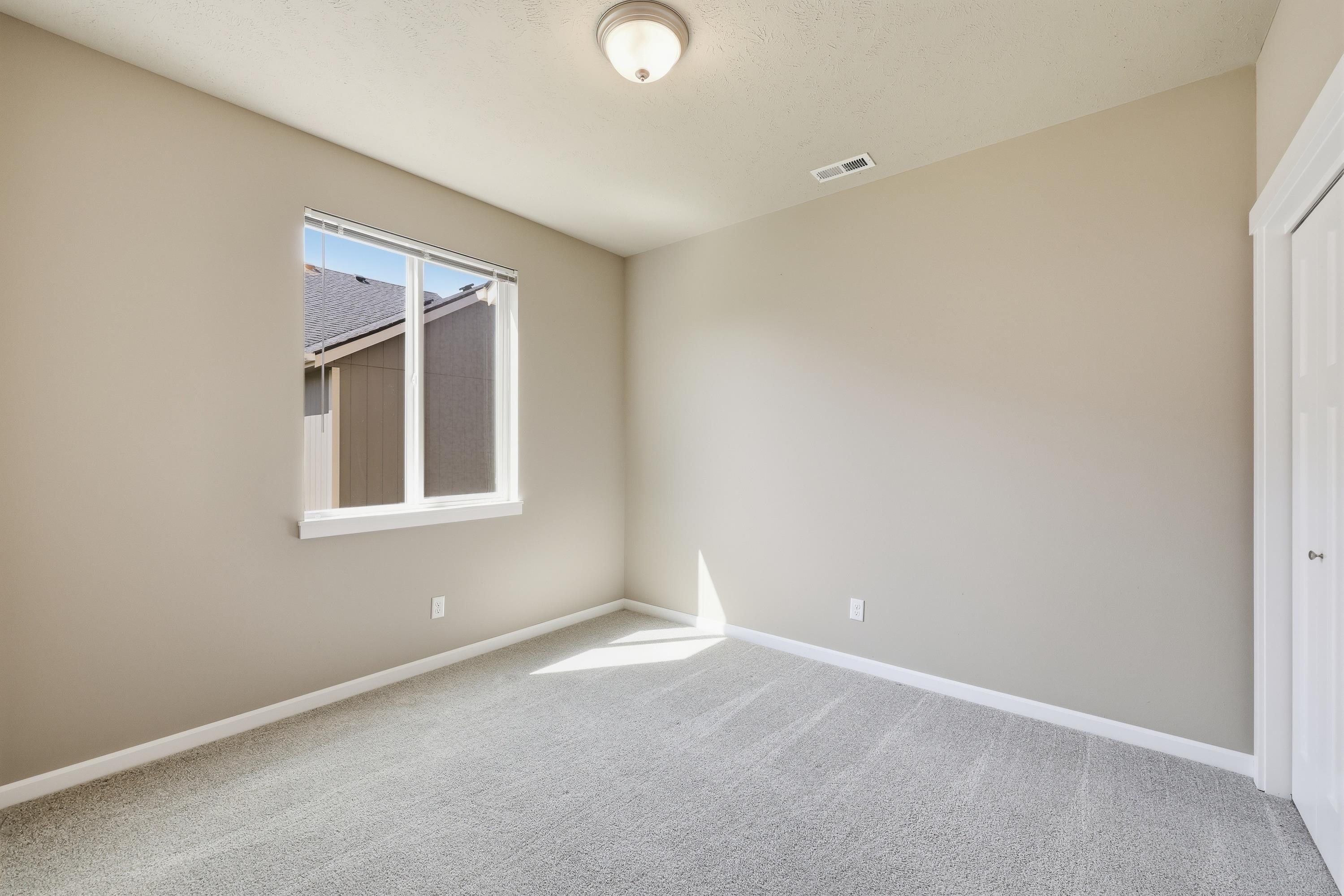 8512 N Summerhill Ln - Photo 13
