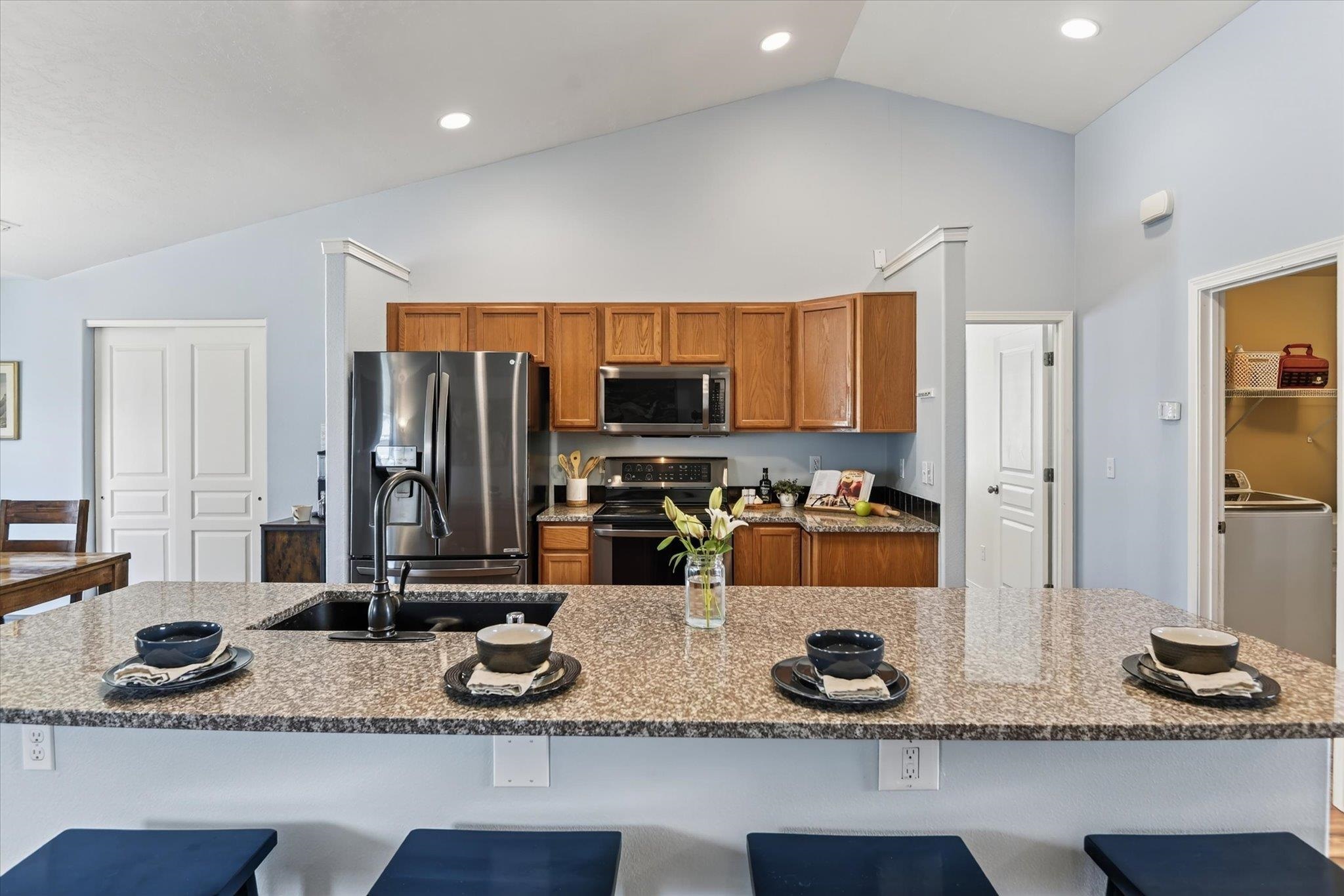 12428 W Pacific Ct - Photo 8