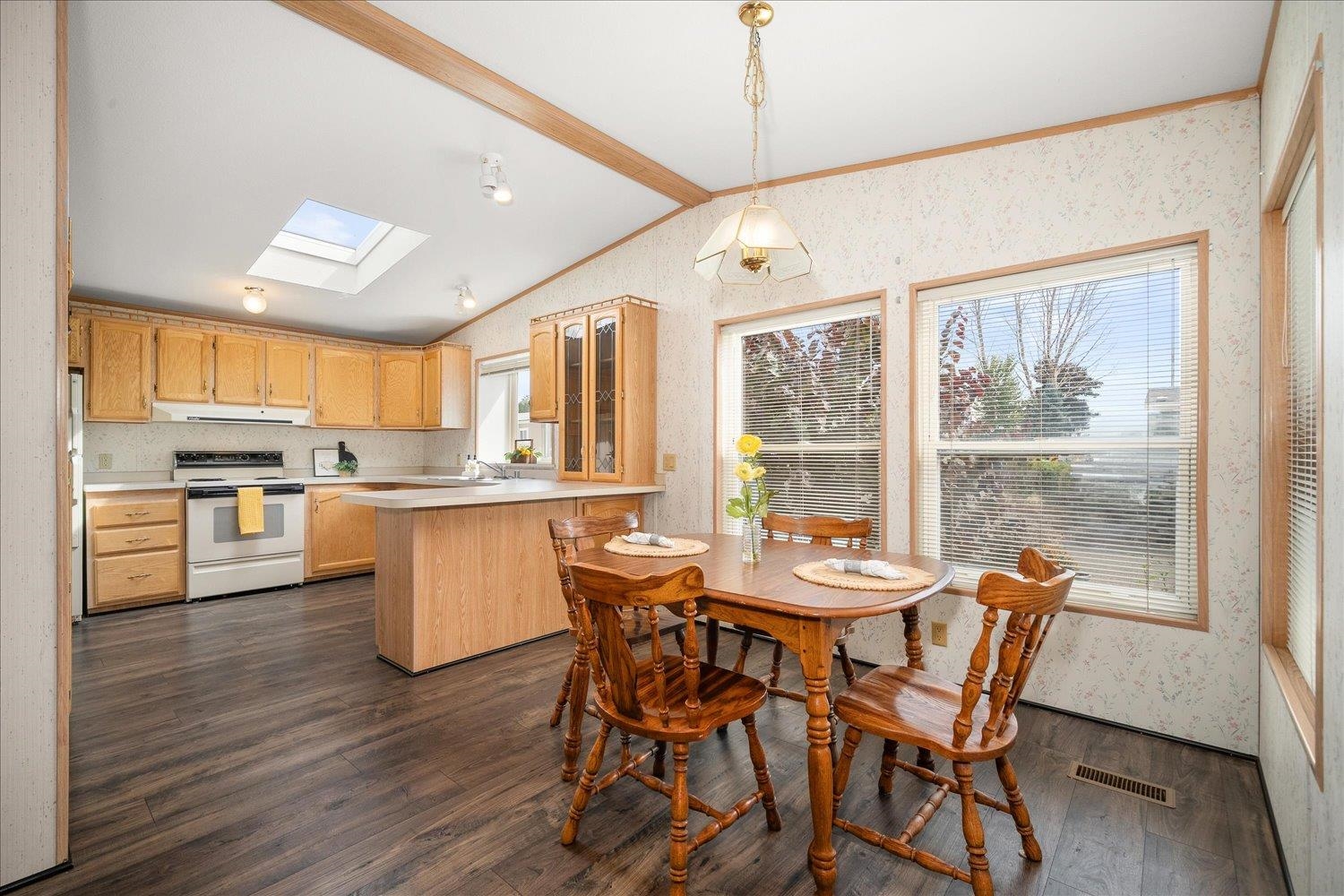 19029 E Boone Ave - Photo 12