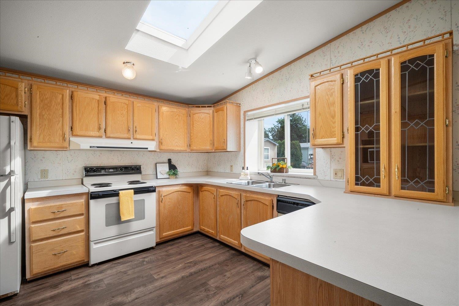 19029 E Boone Ave - Photo 15